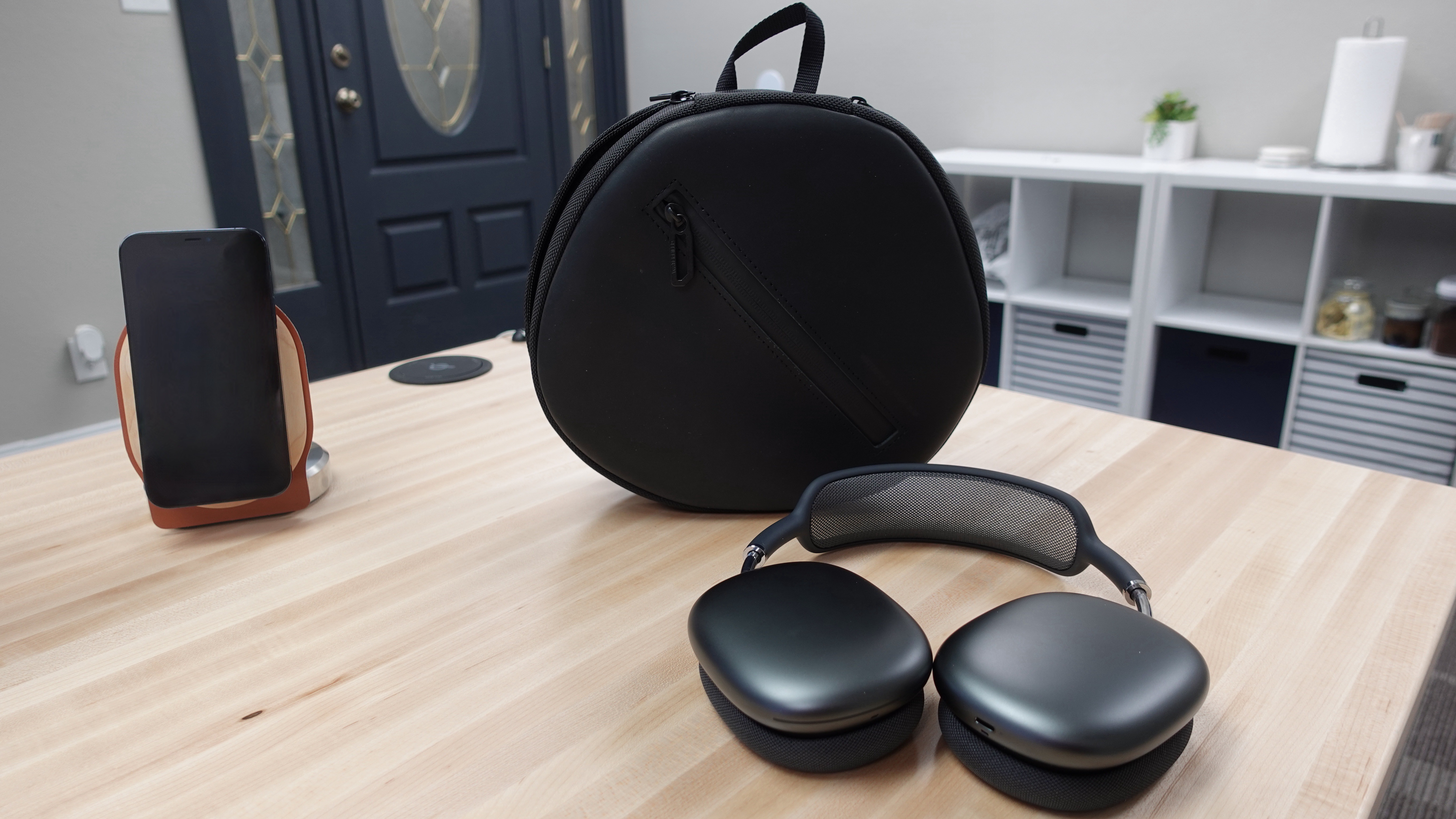 AirPods Max case: WaterField Shield hands-on - 9to5Mac