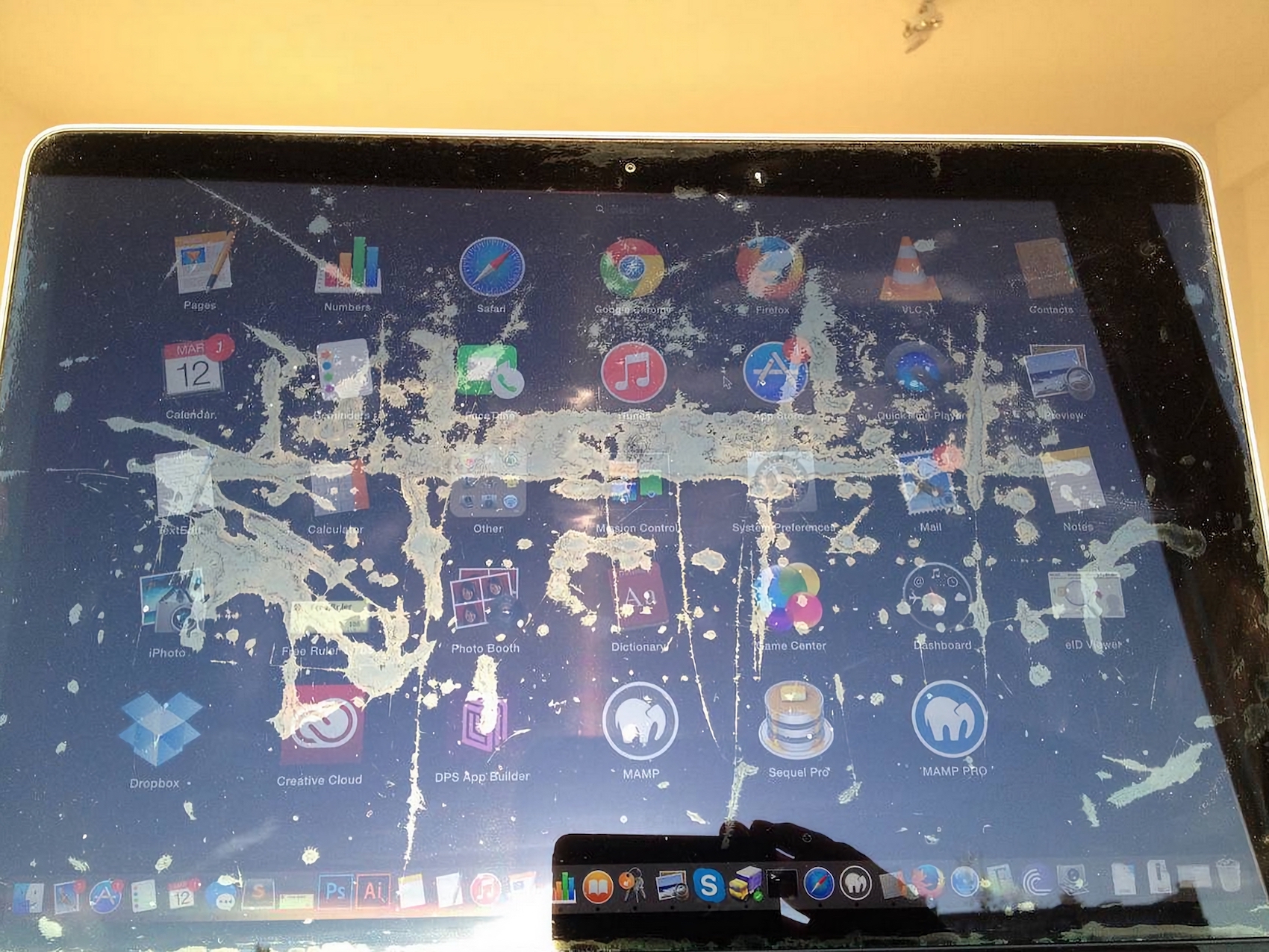 fixing macbook pro screen issues