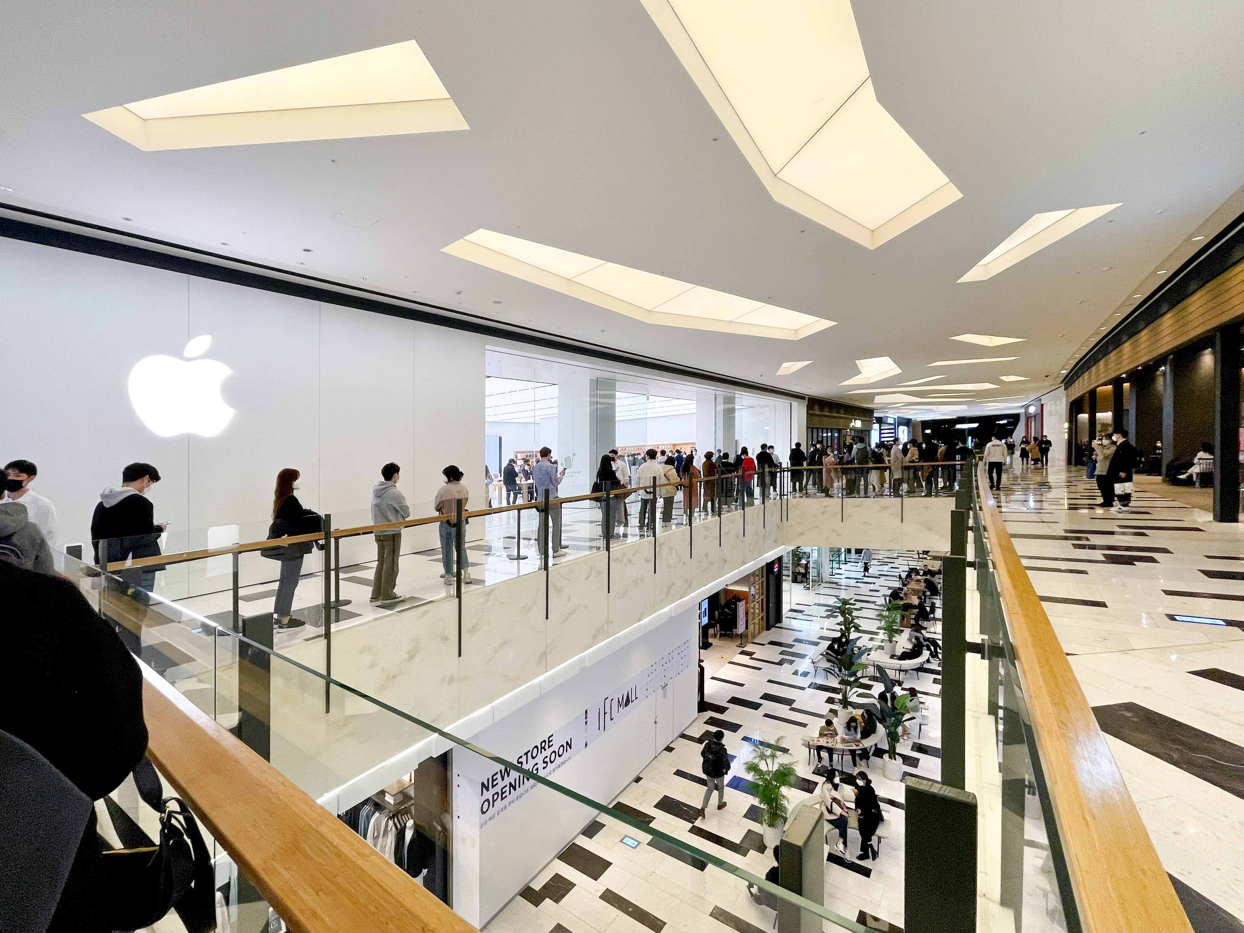 Gallery: Apple Yeouido celebrates grand opening in Seoul - 9to5Mac