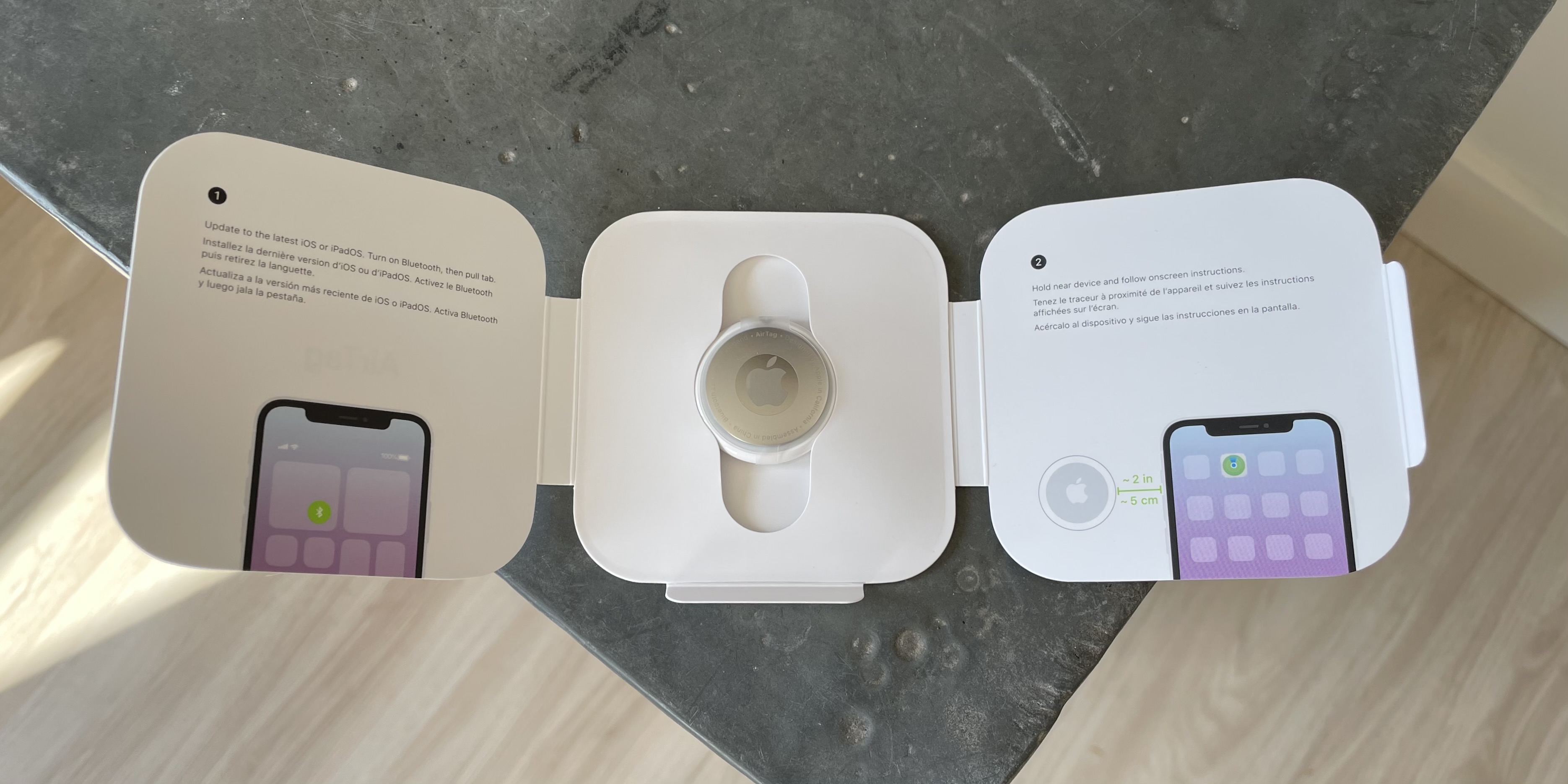 Tracker Bluetooth AirTag Apple Lot de 4 Key Finder avec une
