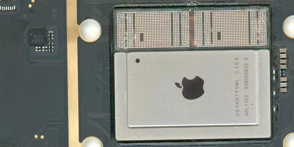 Apple 2020 Mac Mini M1 Chip (8GB RAM, 256GB SSD Storage)