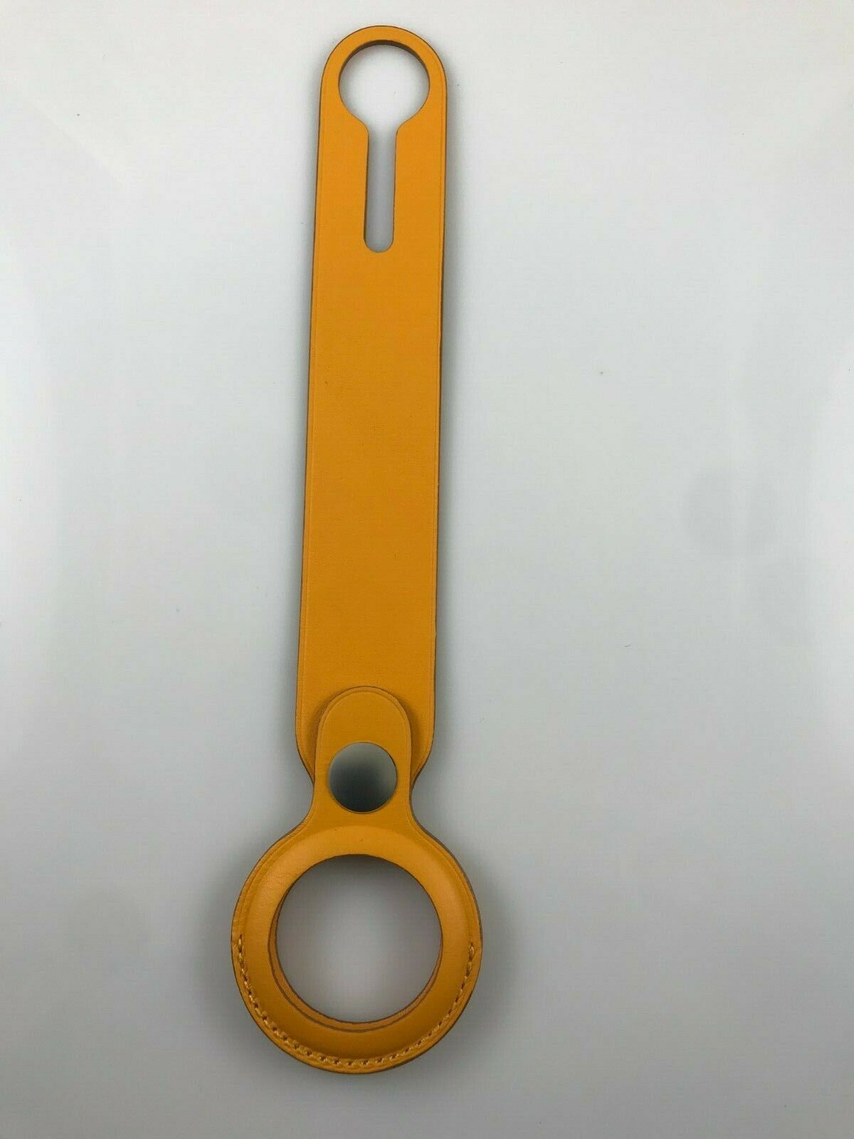 Unreleased AirTag loops and leather key rings likely revealed through