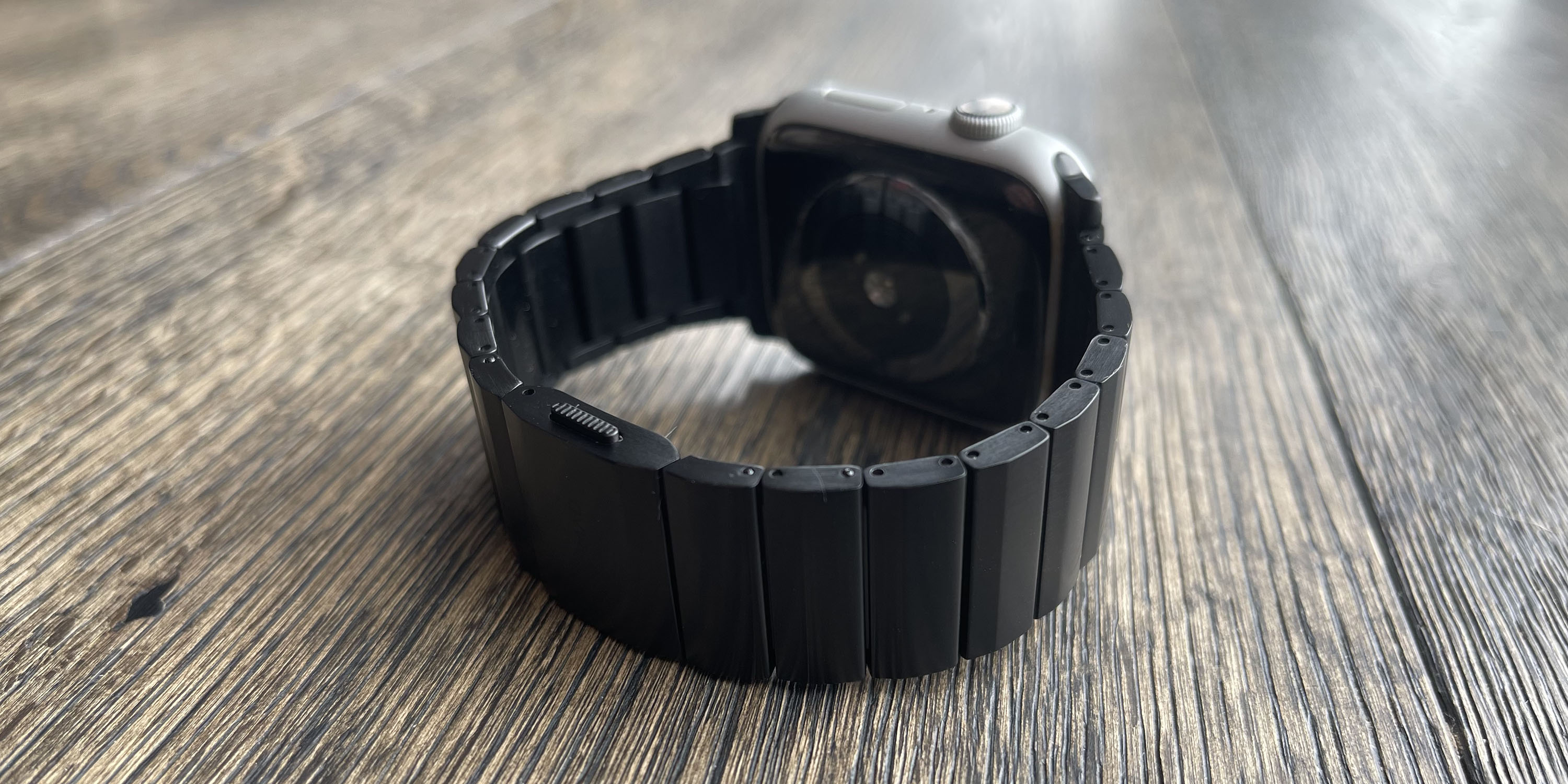 Nomad Titanium Band is a better deal than Apple's Link Bracelet- 9to5Mac