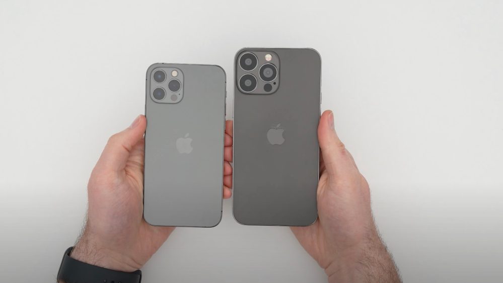 Video Iphone 13 Pro Max Dummy Unit Shows Smaller Notch With Relocated Ear Speaker 9to5mac