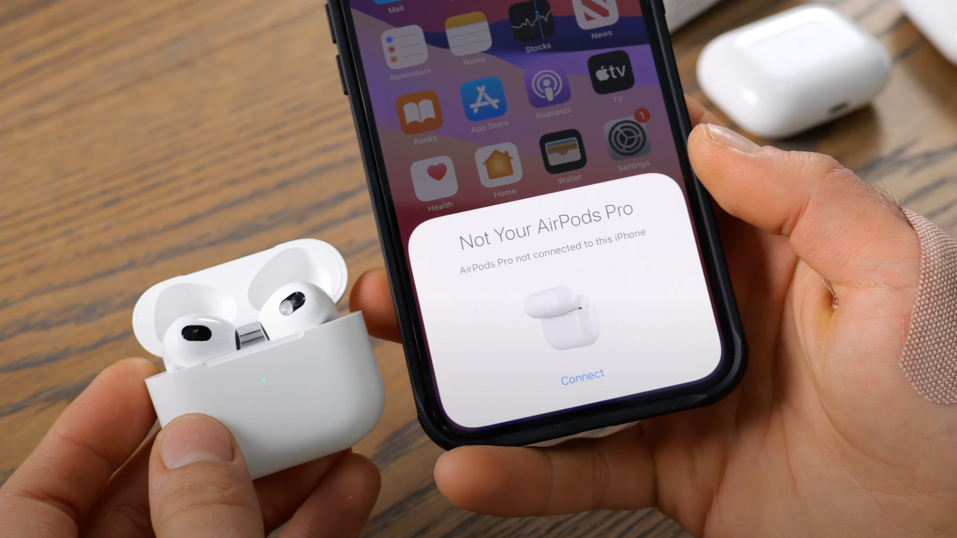 Airpods 3 разница. AIRPODS 3 iphone 12. Iphone 13 Max AIRPODS. Iphone 13 Pro AIRPODS Pro. Air pods 3 оригинал.