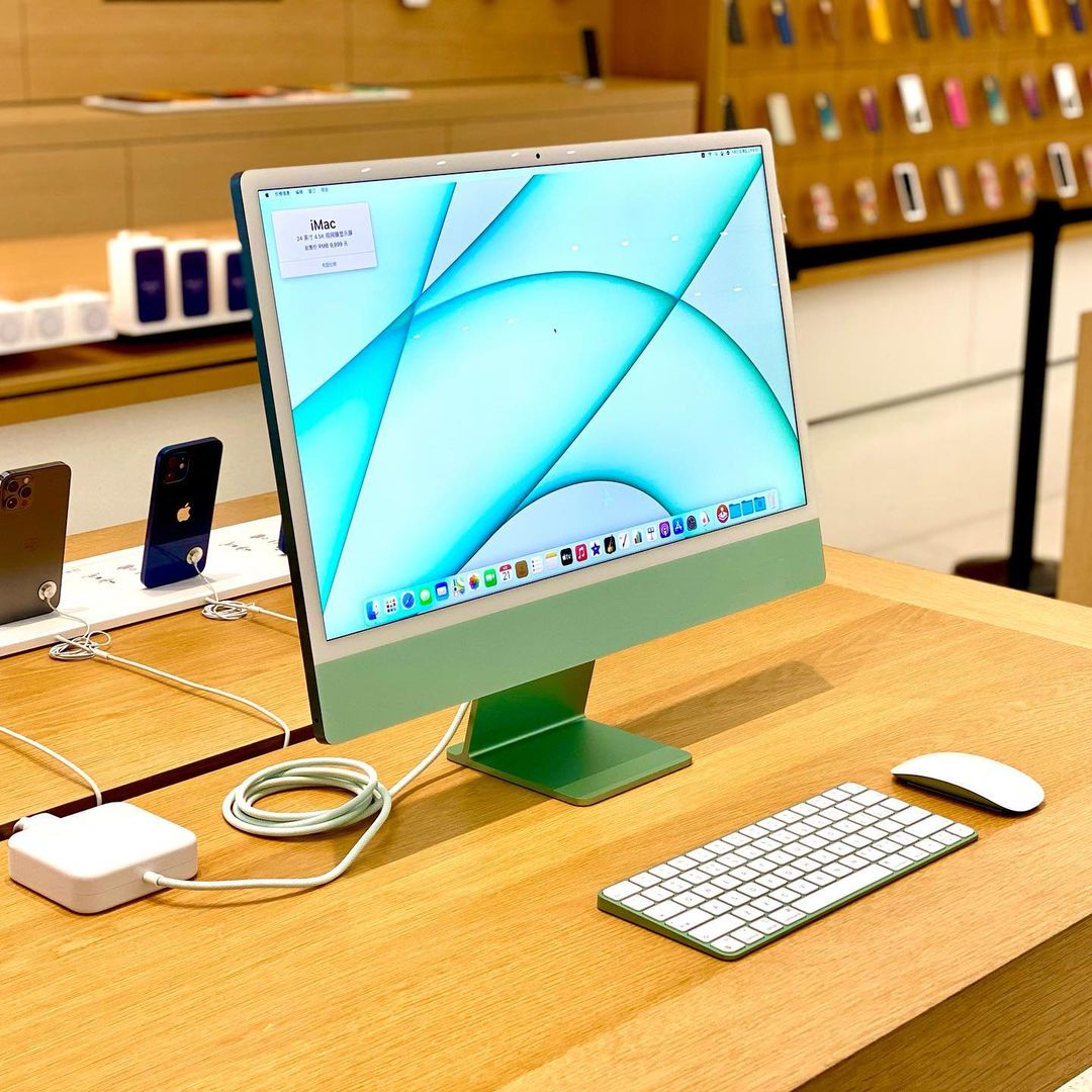 iMac, iPad Pro, and Apple TV 4K arrive in stores with vibrant window