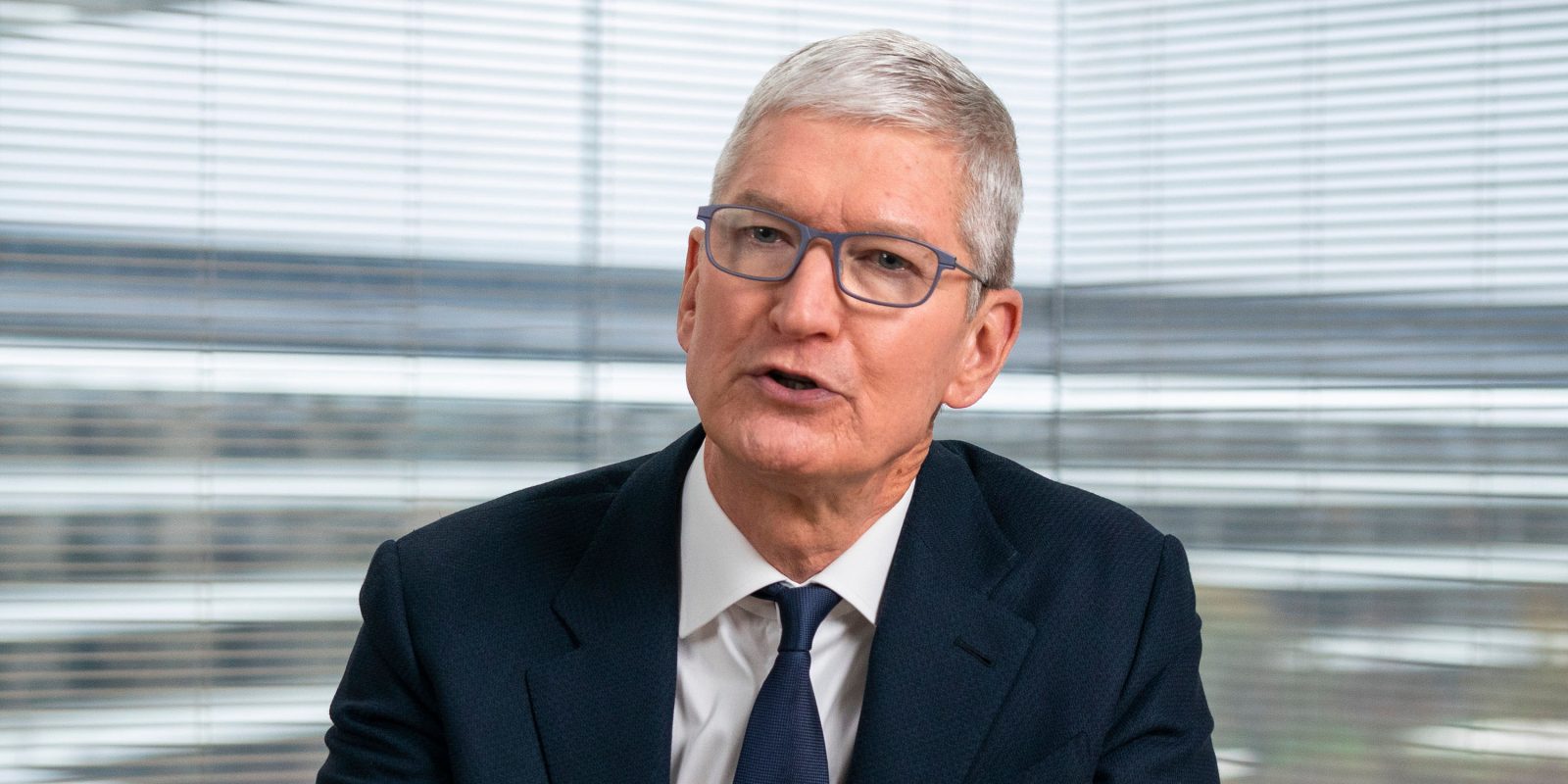 CEO pay Tim Cook