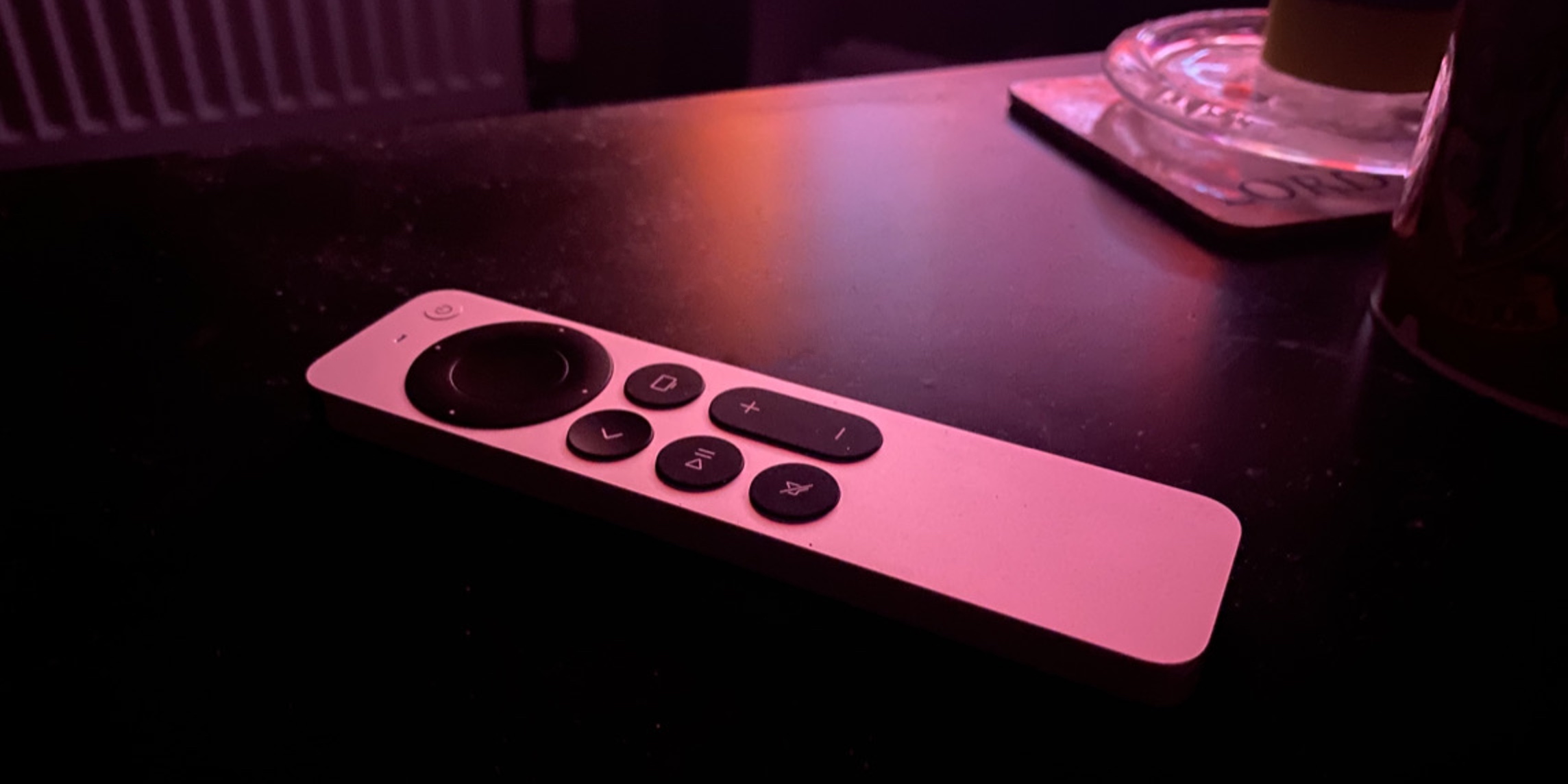 The new Apple TV remote makes everyone happy - 9to5Mac