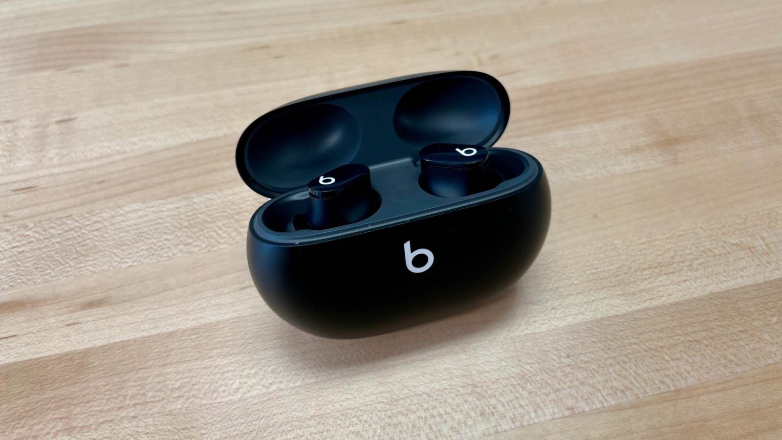 photo of Apple rolling out new firmware version for Beats Studio Buds image