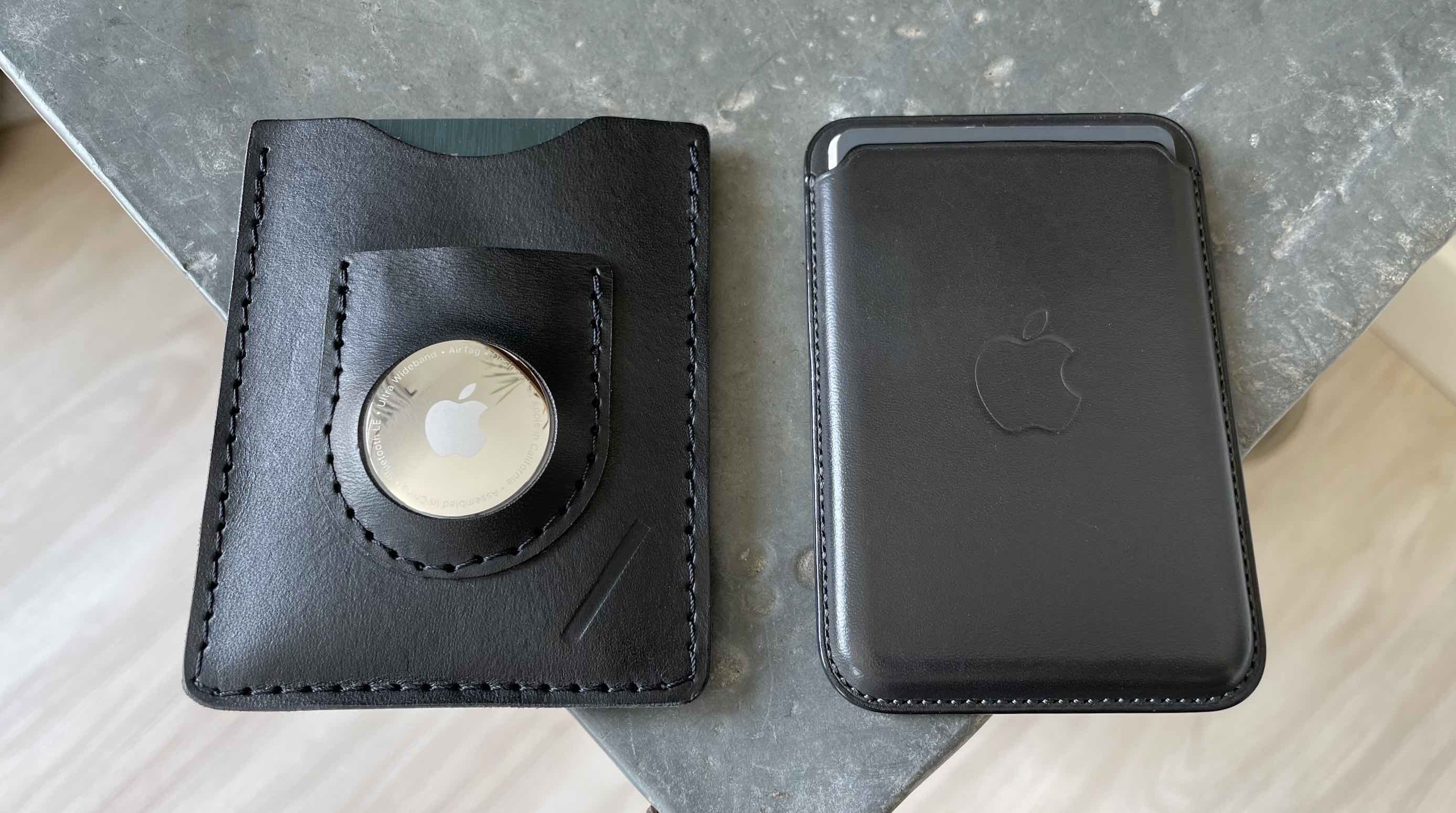 Snapback Slim Air wallet for AirTags - next to Apple's MagSafe Leather Wallet for iPhone 12