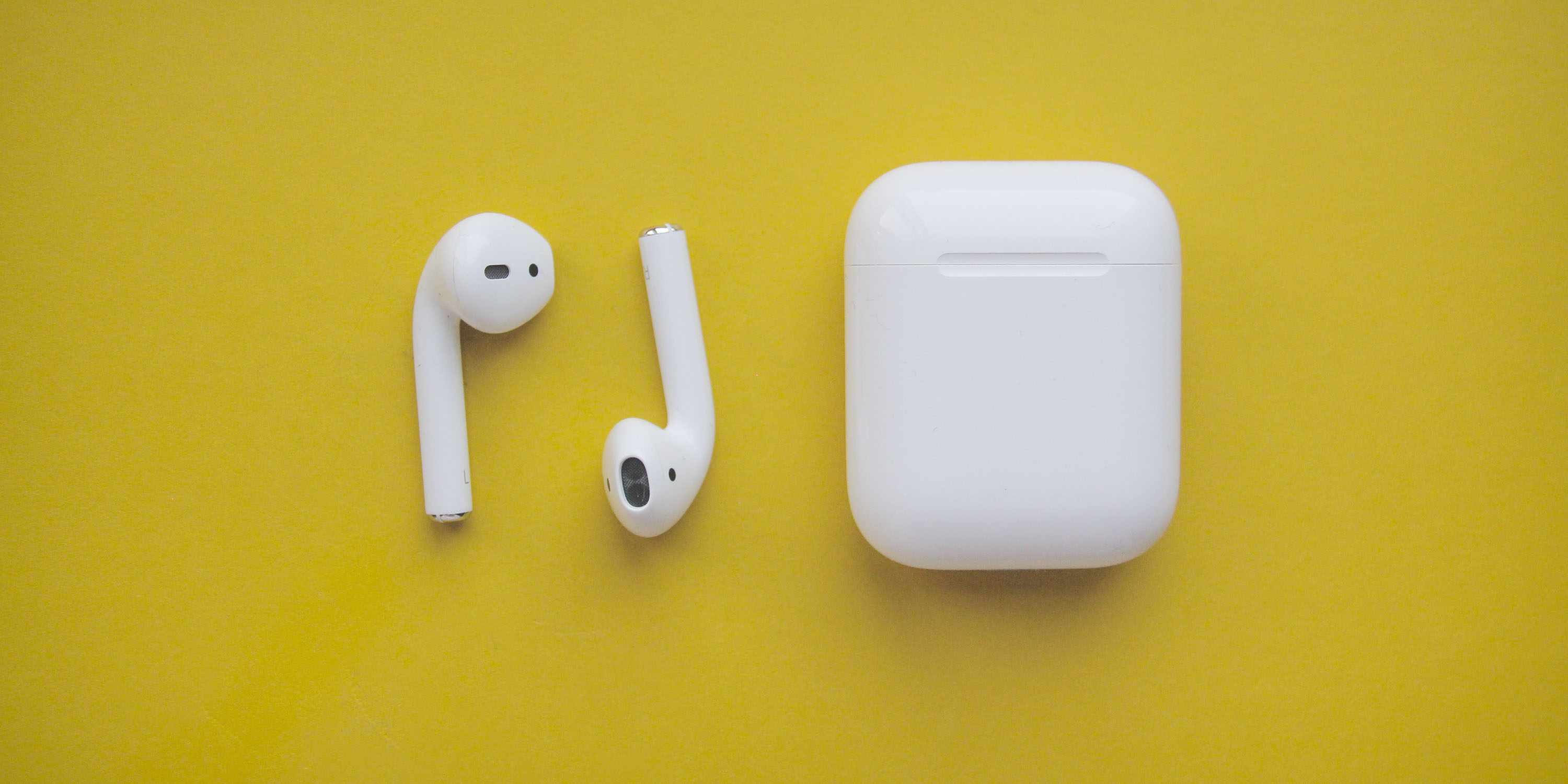 Tegne Uensartet Sportsmand Fake AirPods cost Apple $3.2B this year, says report on seizures - 9to5Mac