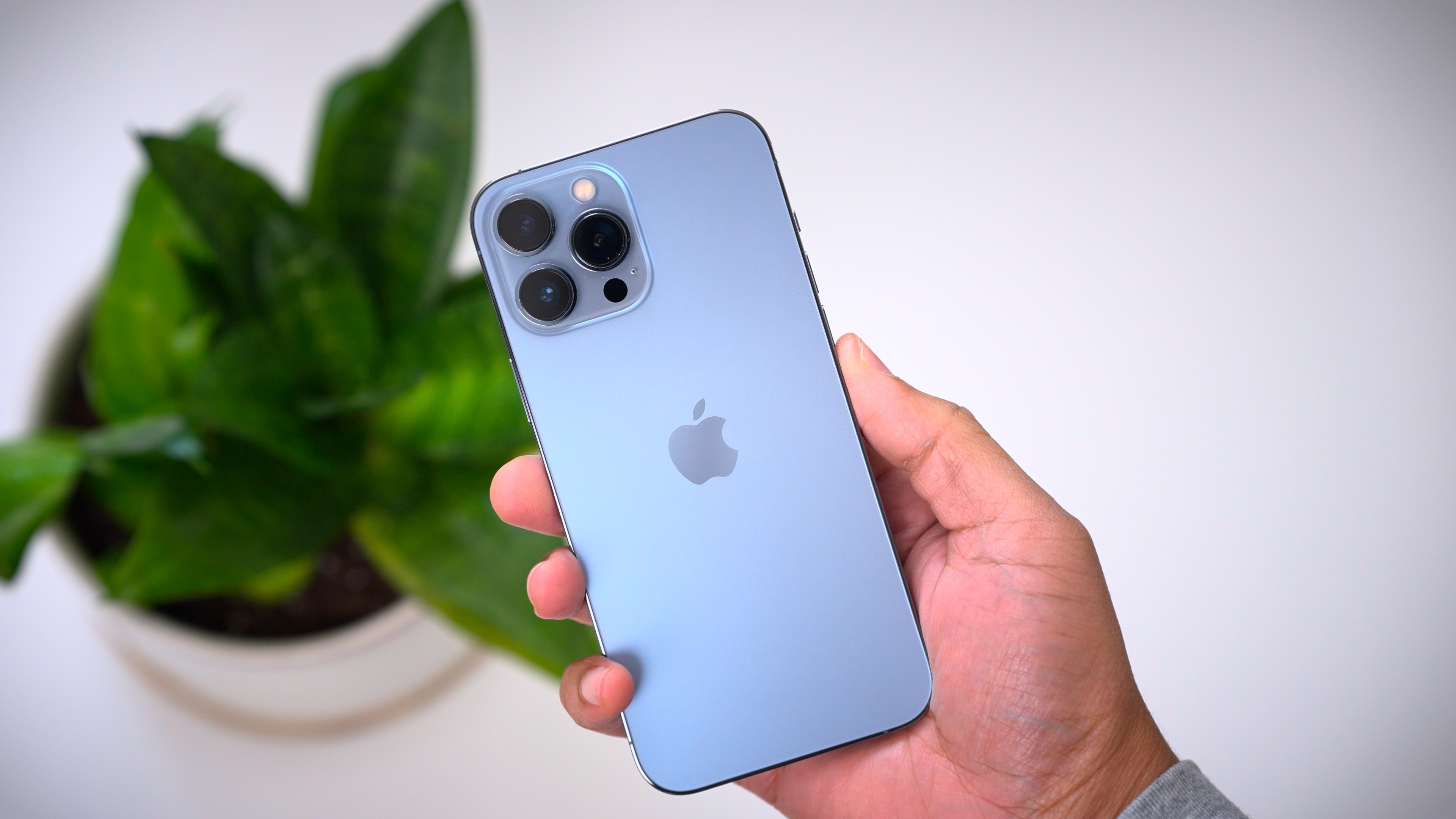 iPhone 13 Pro vs 15 Pro: Enough changes to upgrade? - 9to5Mac