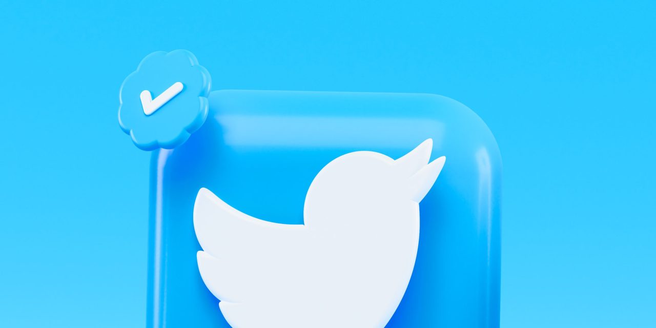 Twitter verification applications re-opening