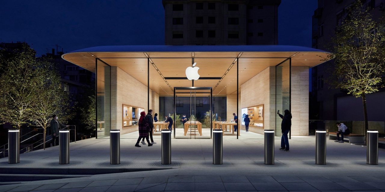 Latest Apple Store in Bağdat Caddesi Turkey