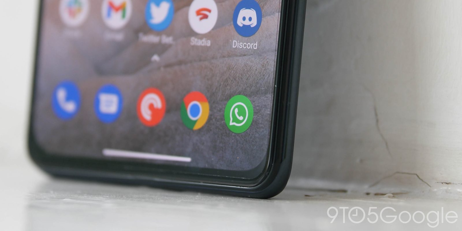 photo of WhatsApp history can now be transferred from iPhone to Pixel & other Android 12 devices image