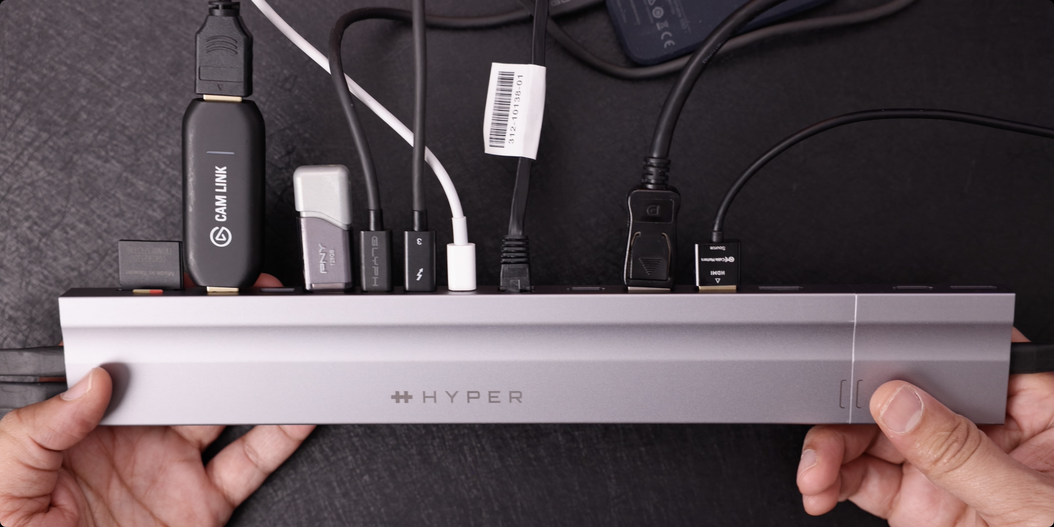 Hands-on: Hyper Triple 4K Display Dock [Video] - 9to5Mac