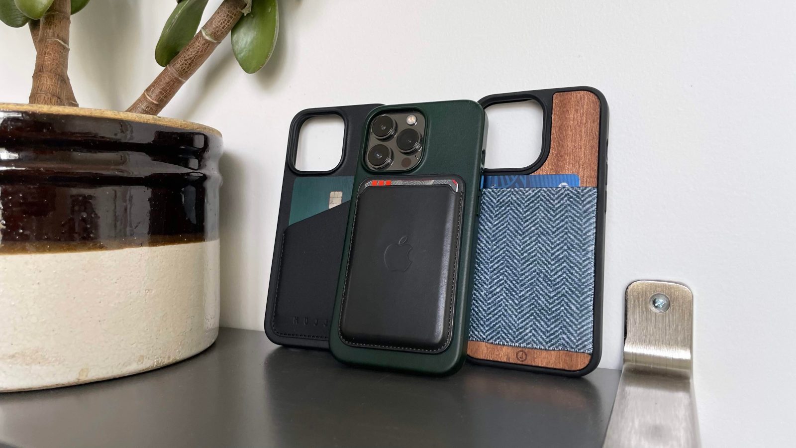 Best iPhone wallet cases, smart wallets, more