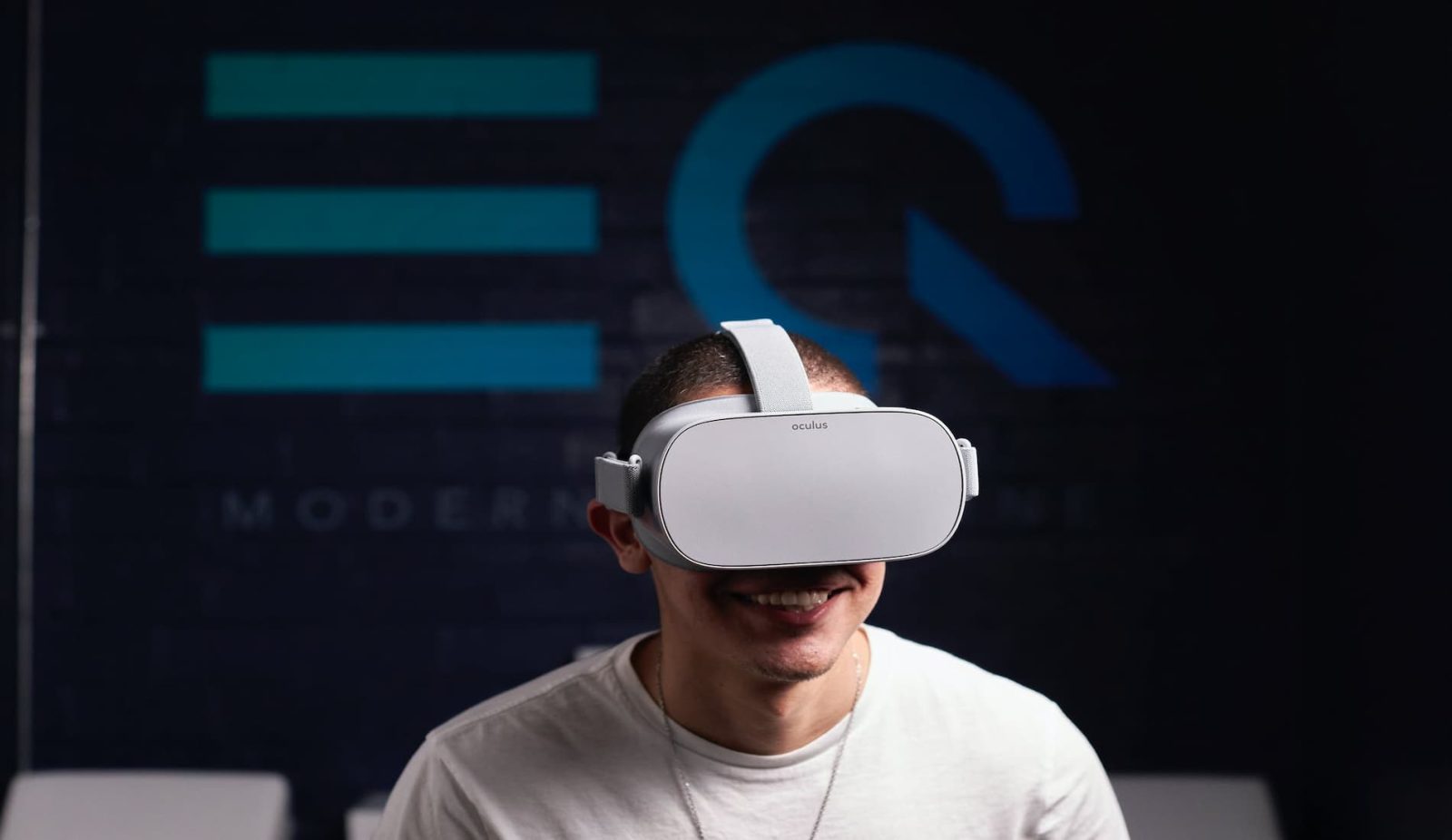 Oculus AR/VR headset