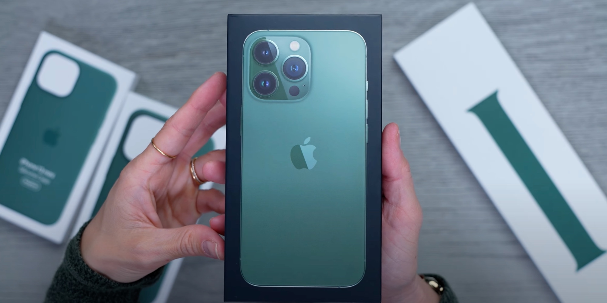 Roundup: Here's a closer look at the new green iPhone 13 and iPhone 13 Pro  designs - 9to5Mac