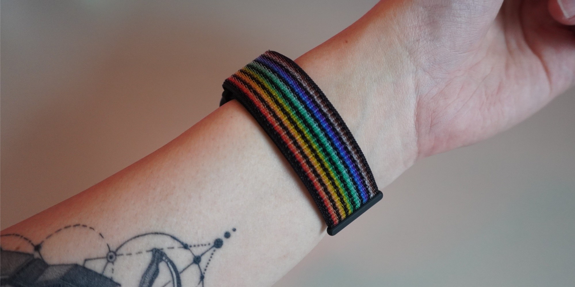 Apple Watch Pride Band handson with the new accessories 9to5Mac