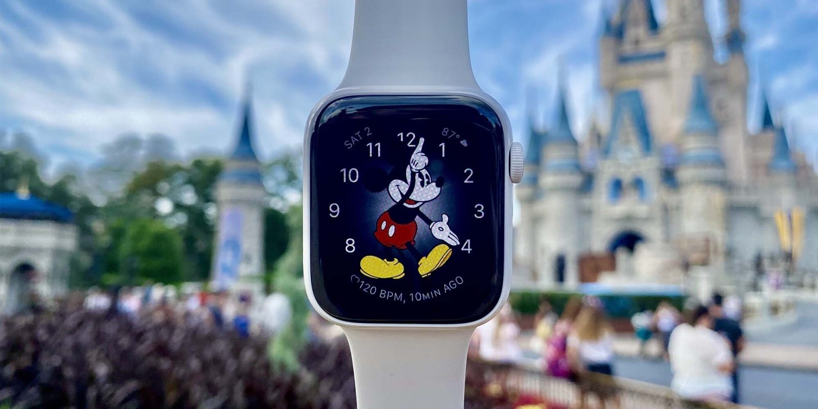 photo of Guest drops Apple Watch on Disney World ride, claims $40,000 in fraudulent credit card charges image