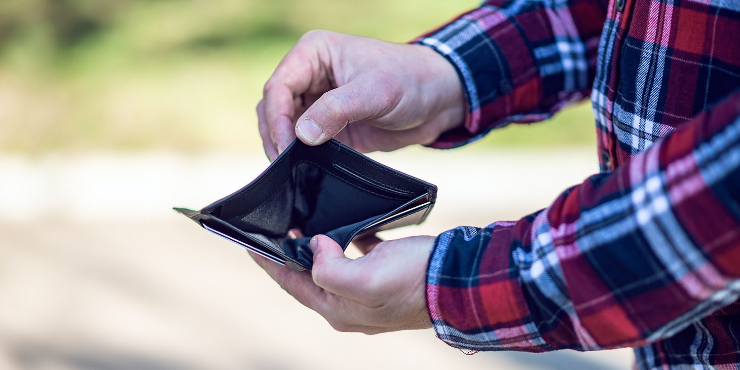 Apple pay rises are a pay cut after inflation, says UK union