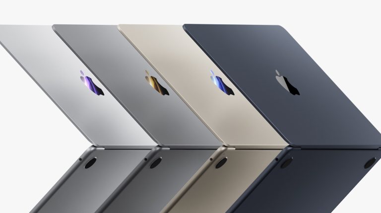 2022 MacBook Air with M2