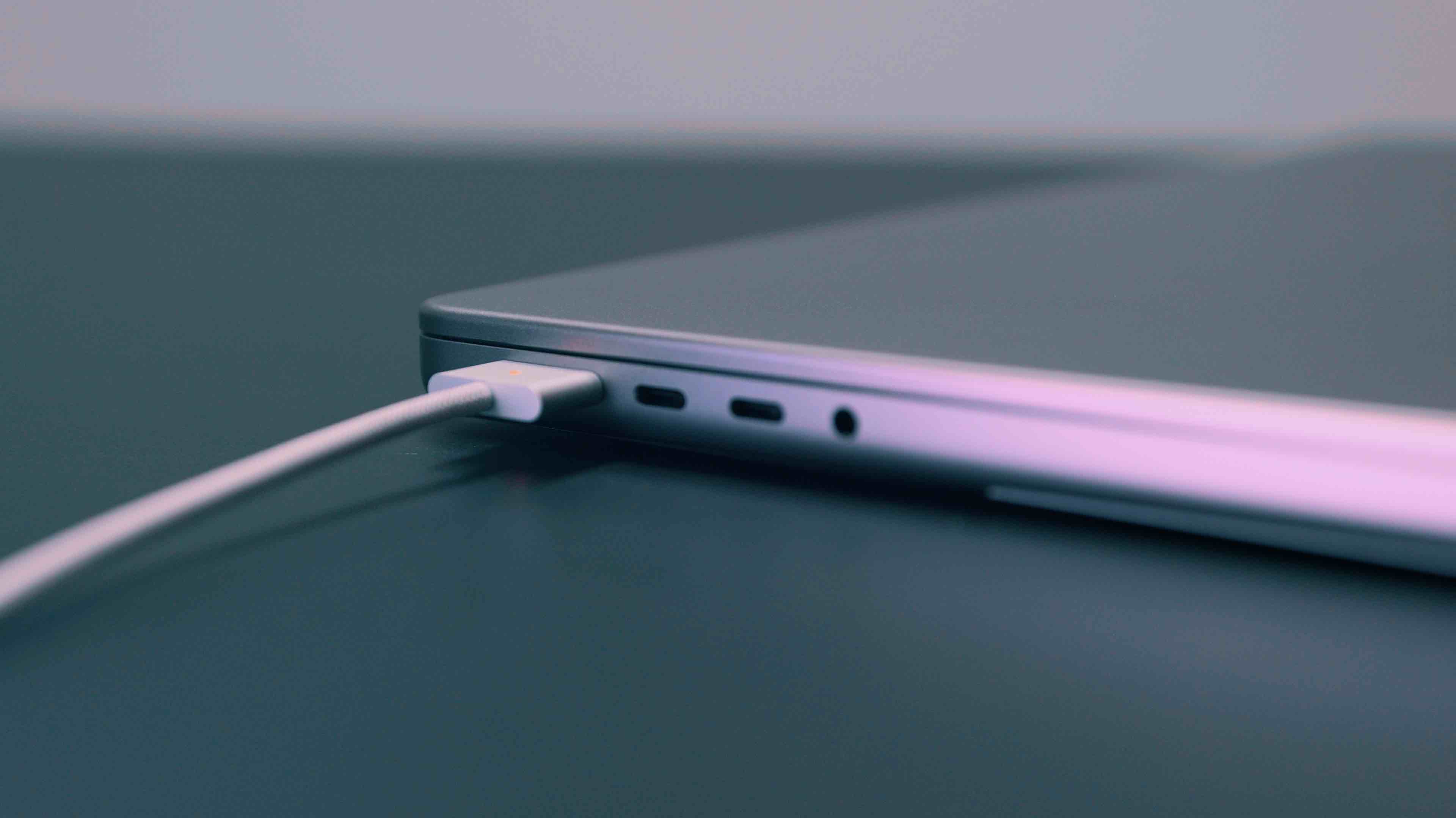 MacBook not charging MagSafe