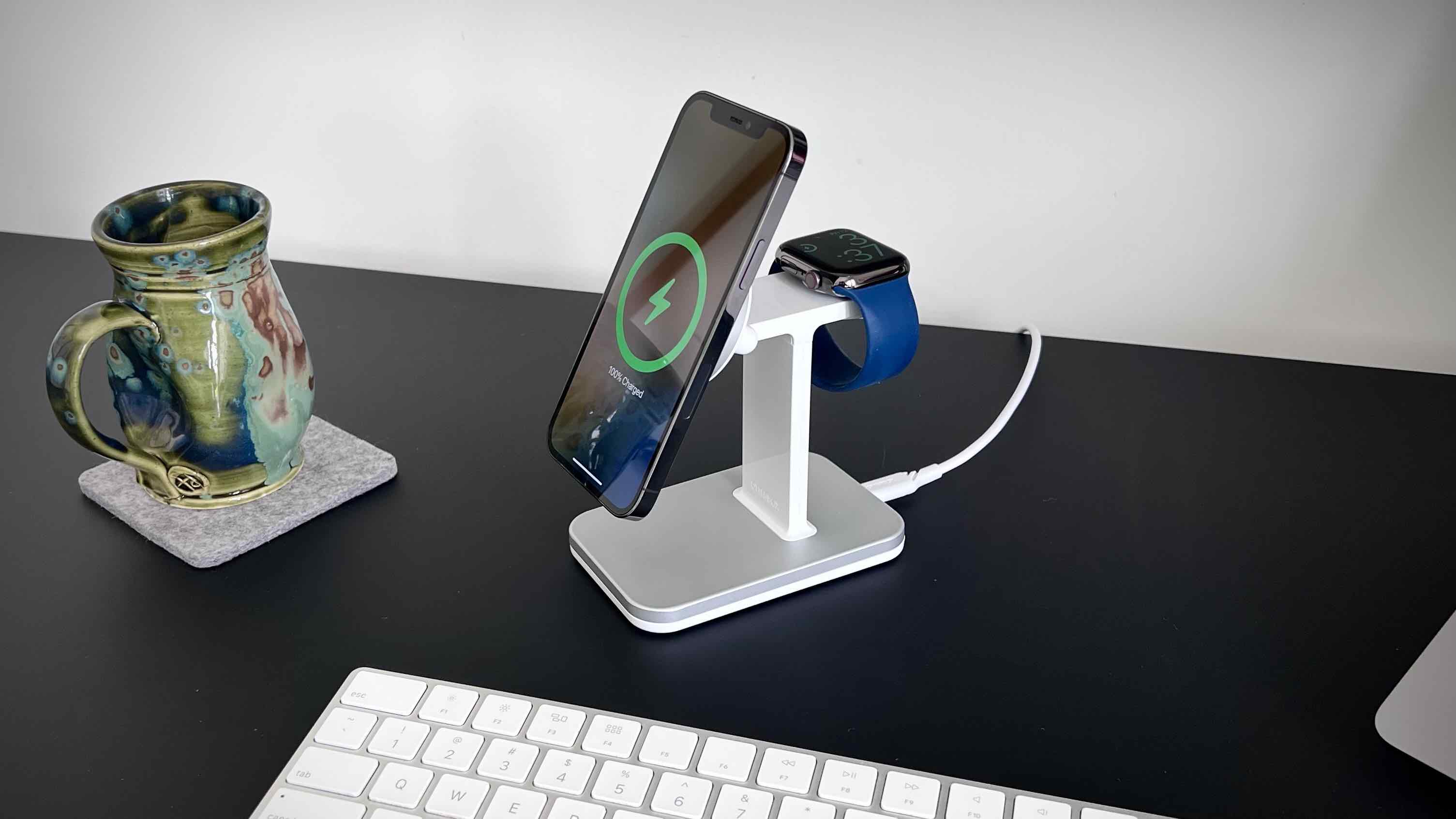 2-in-1 iPhone & Apple Watch Charging Dock