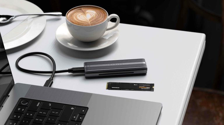 Satechi USB-C tool-free SSD enclosure