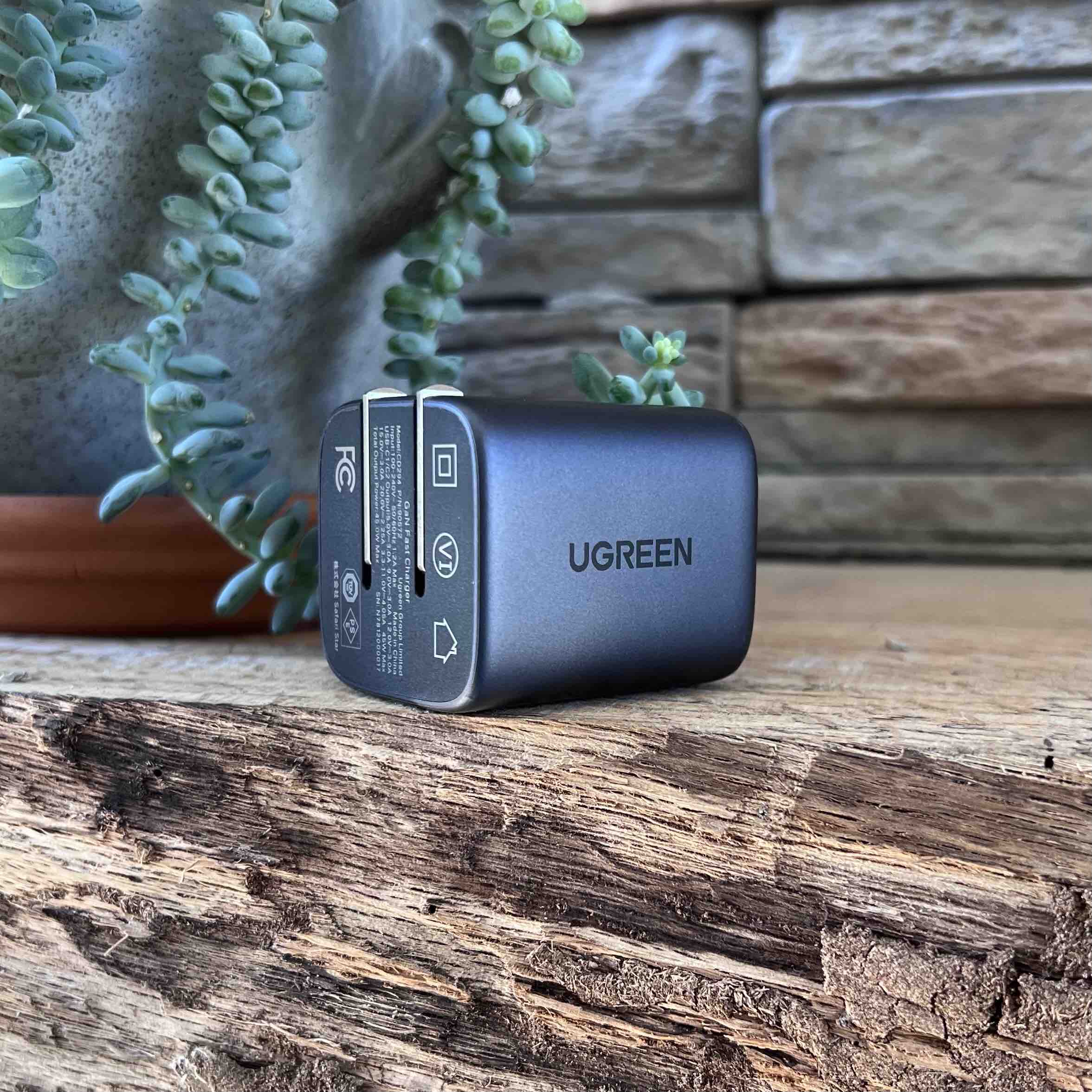 Ugreen Nexode 45W Dual USB-C Charger – Review - 9to5Mac
