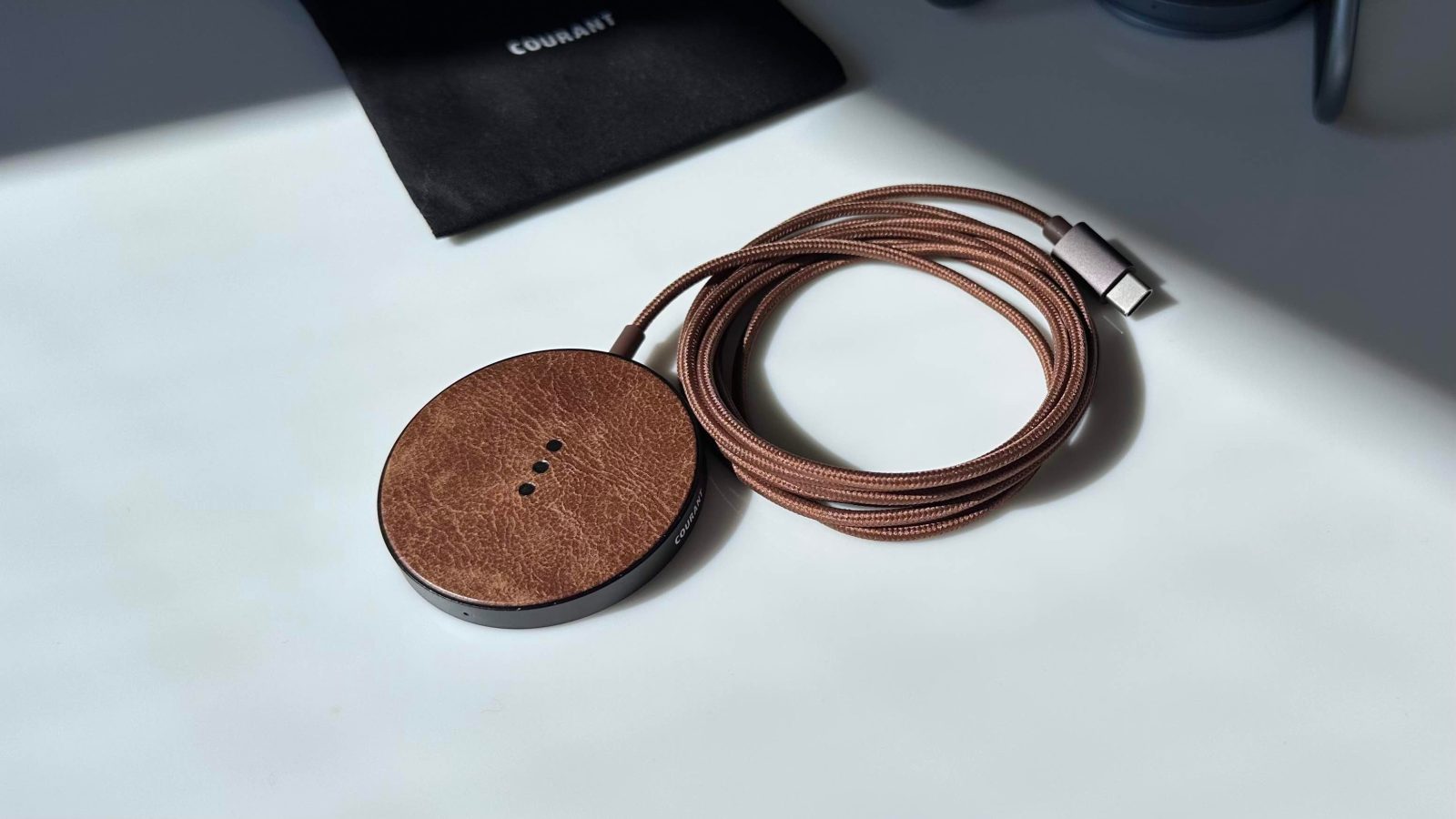 Hands-on with the Courant premium leather or linen MagSafe-compatible iPhone charger