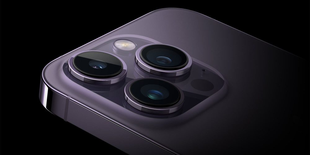 iPhone 14 camera shakes