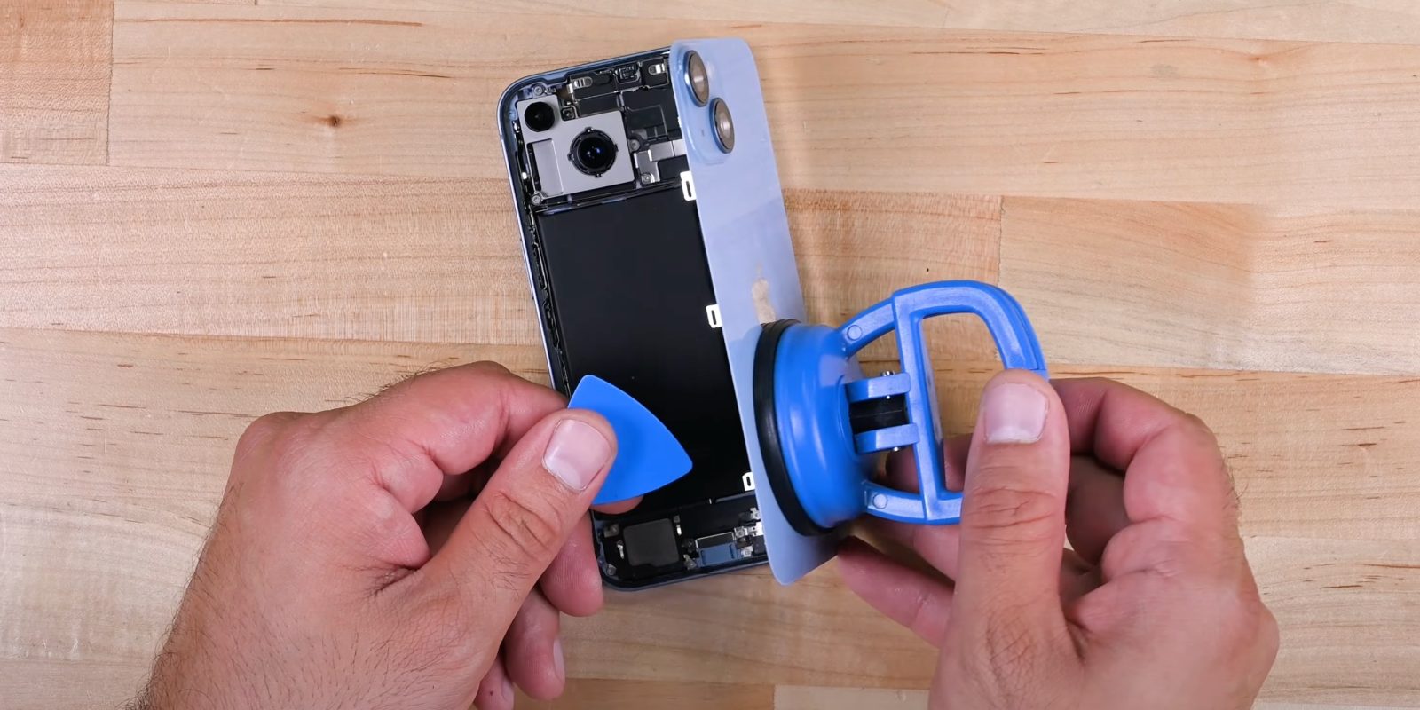 How to repair cracked iPhone back glass