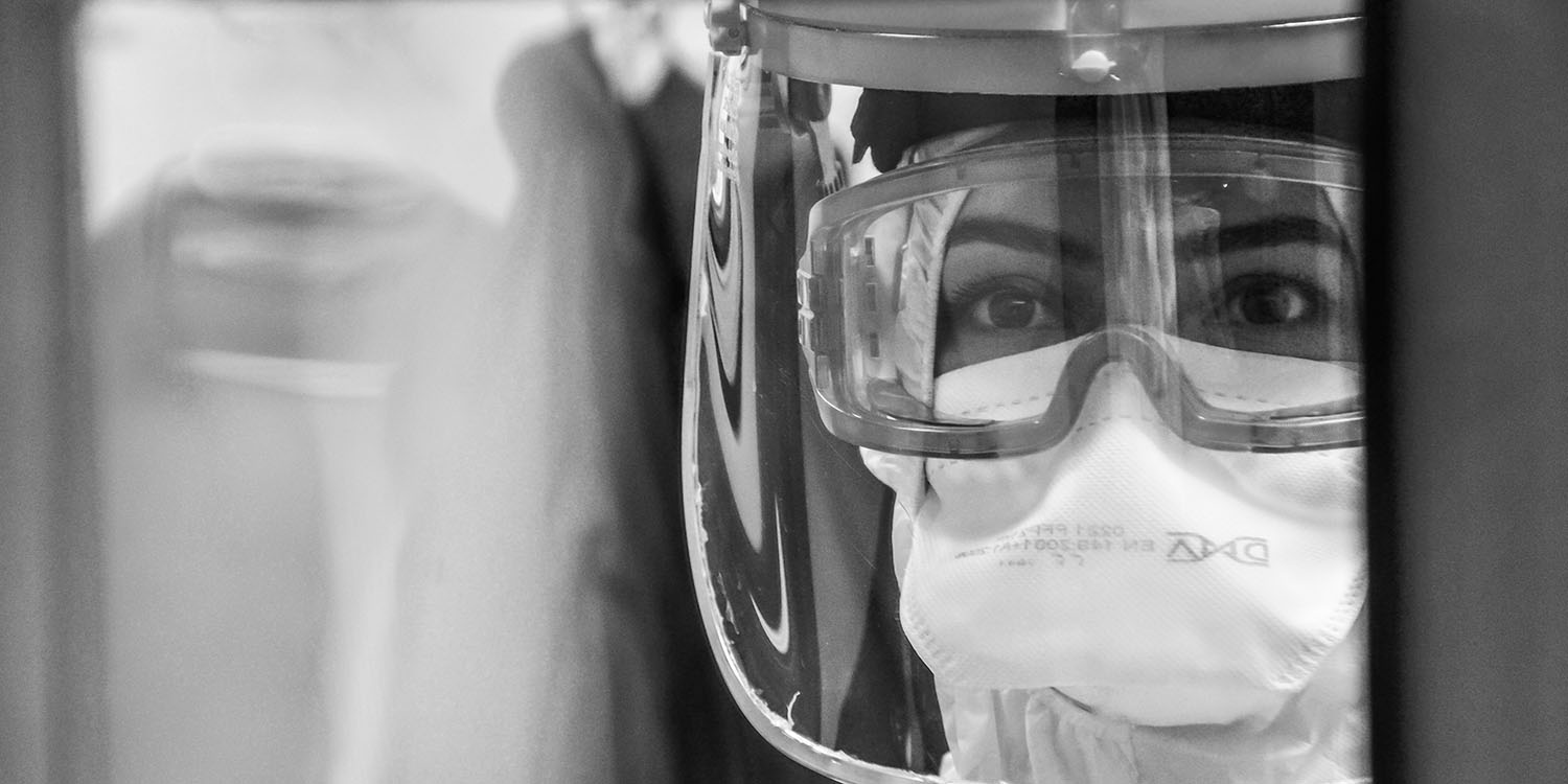 Foxconn COVID outbreak | Nurse in PPE