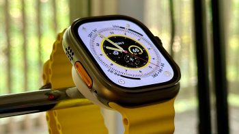 Apple Watch Ultra wayfinder face
