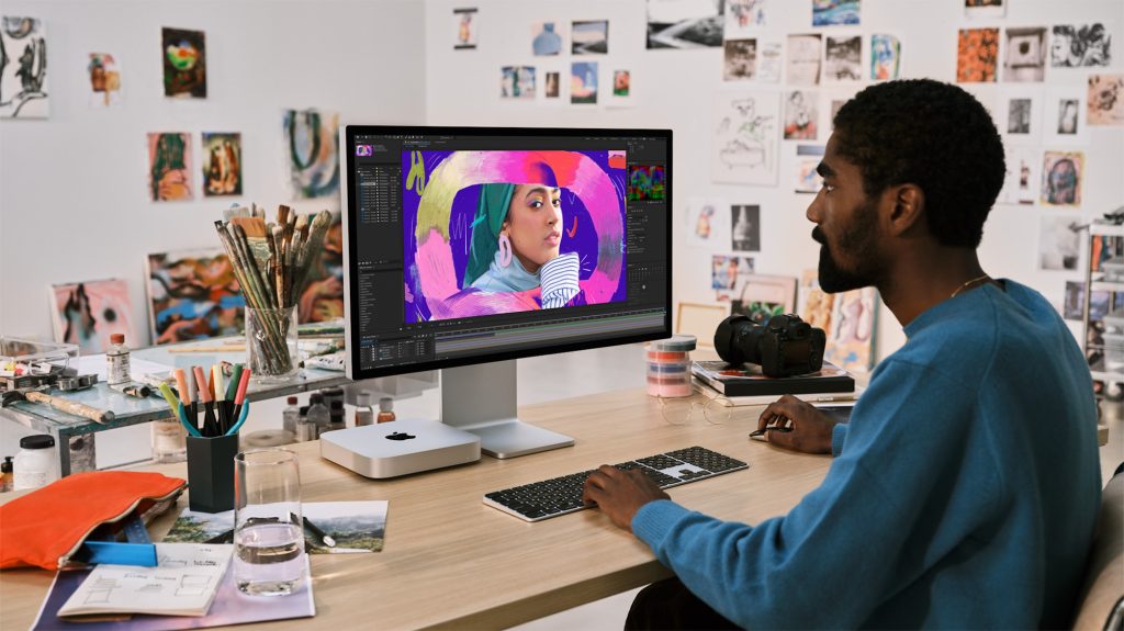 mac mini max monitors