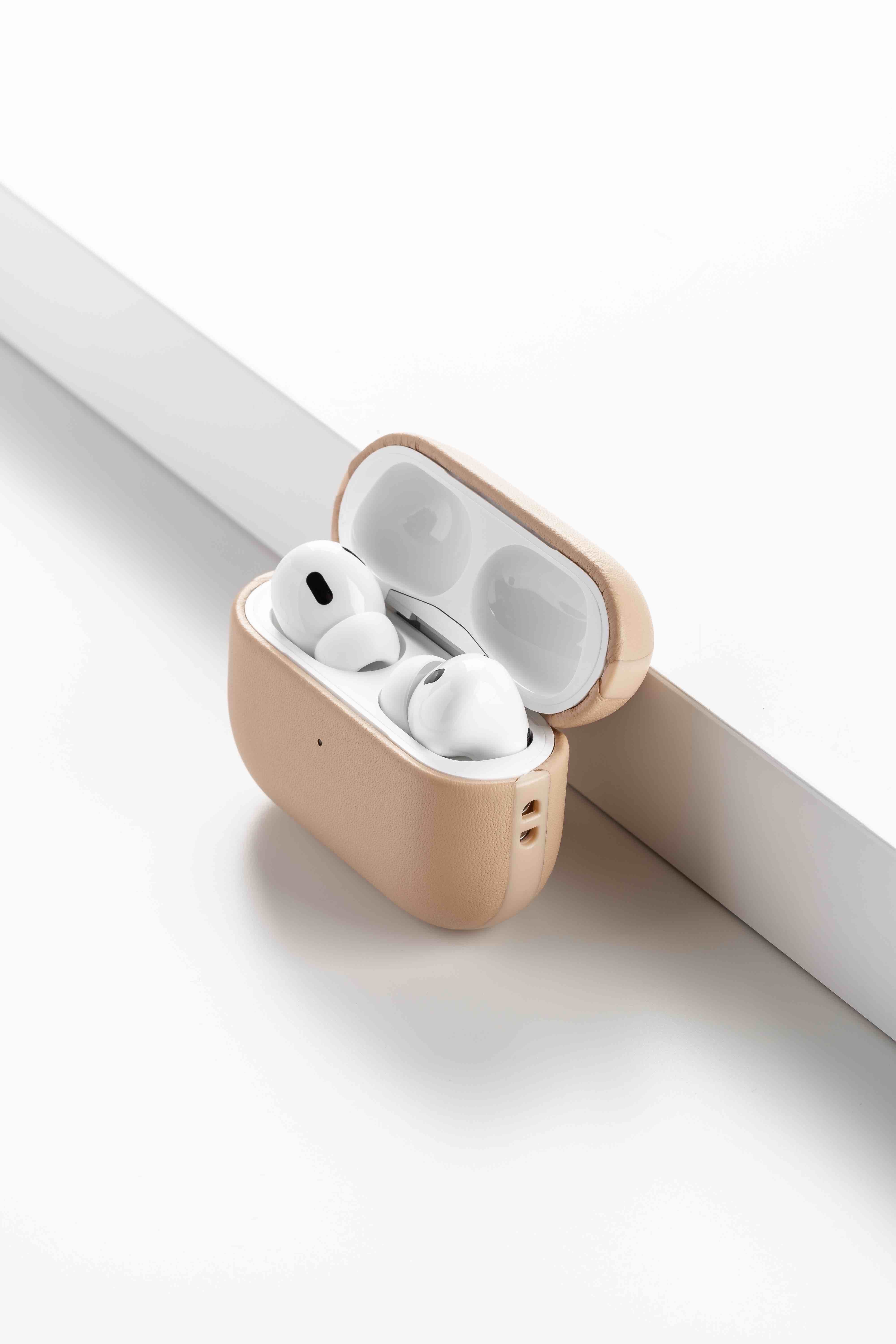 nomad natural airpods pro 2 case