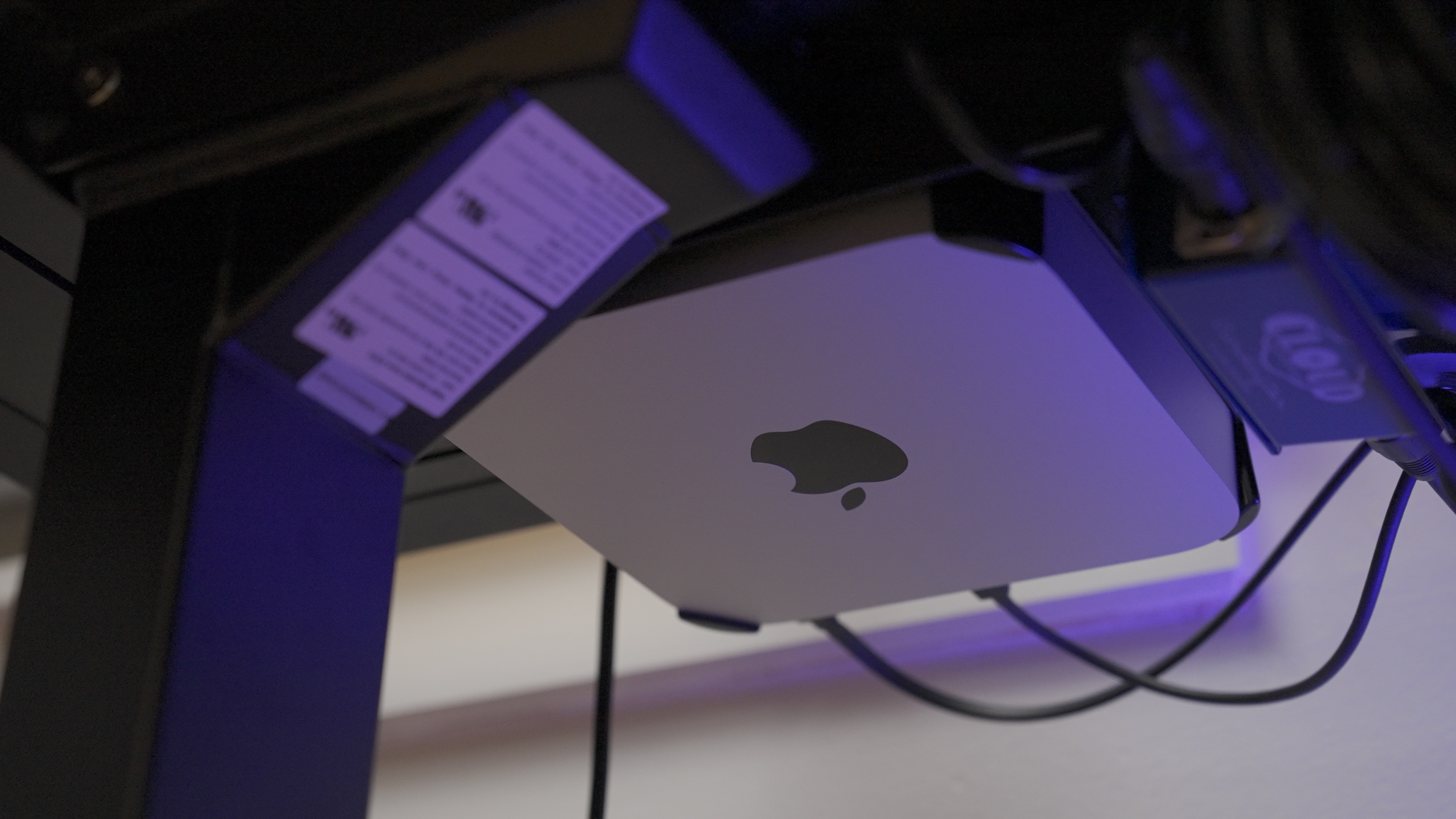 Mac mini mounted under desk