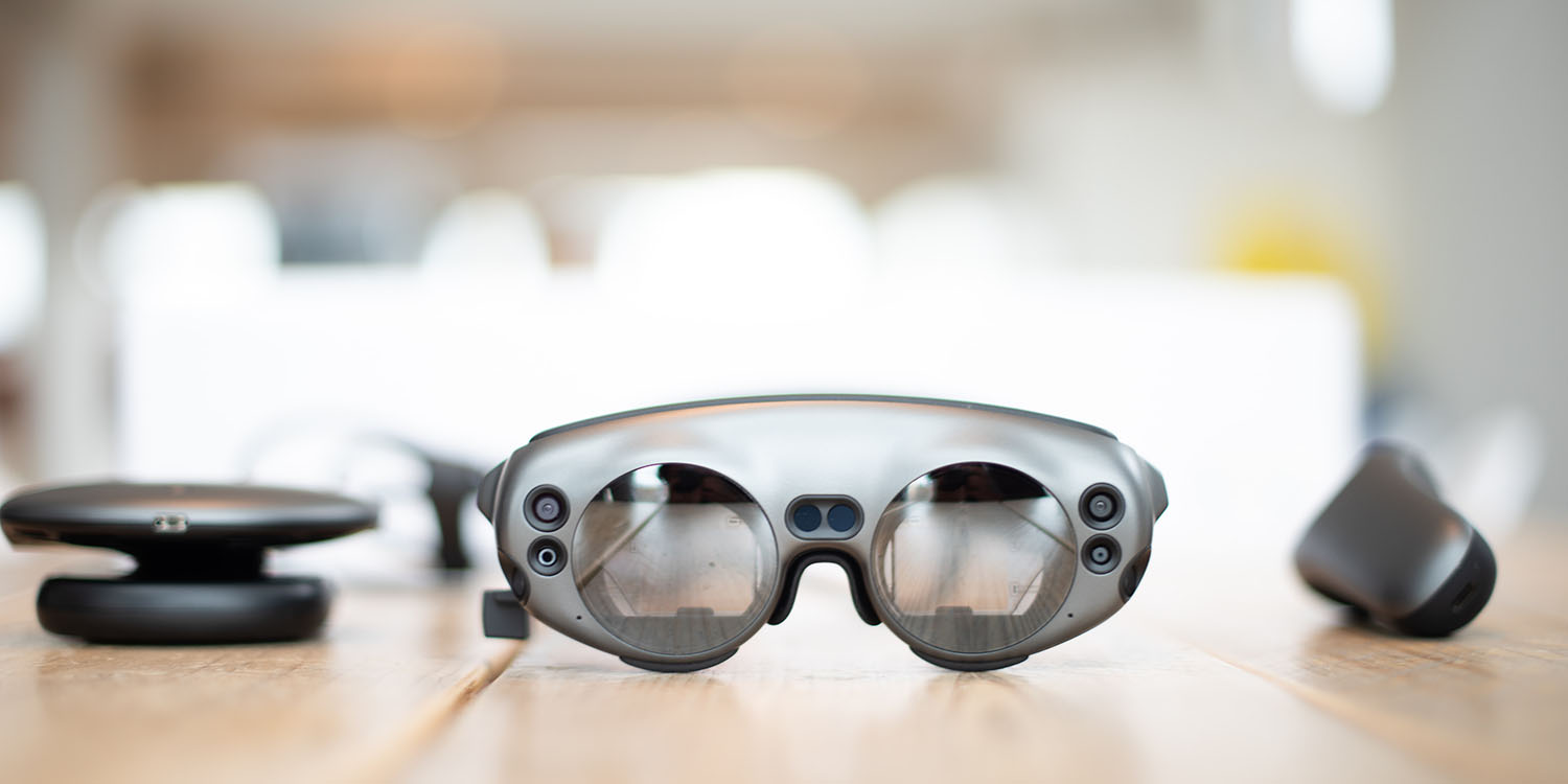 While we await Apple Headset launch | Pair of smart glasses