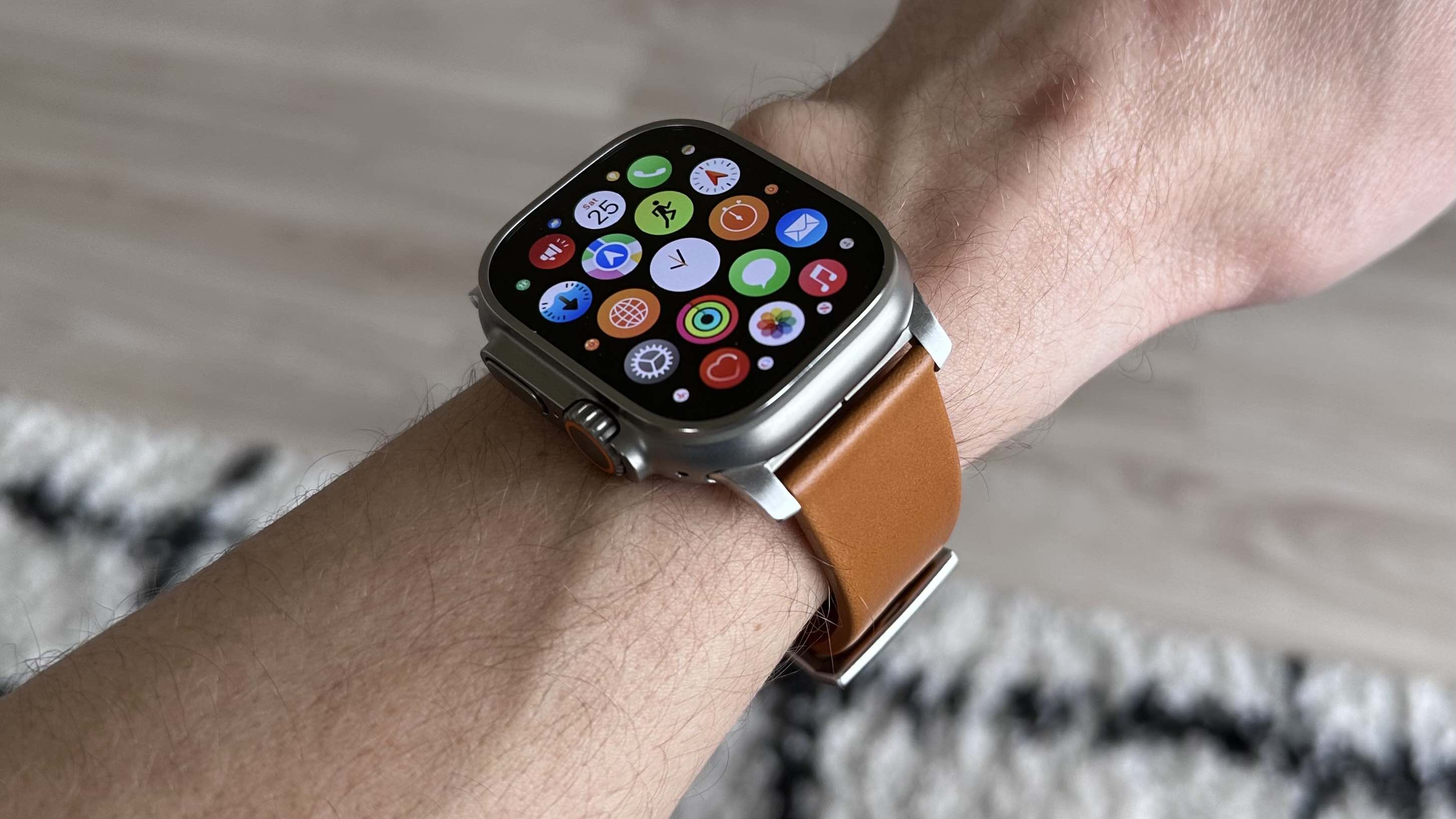 Nomad Modern Band Apple Watch Review 3