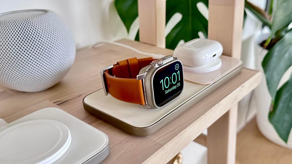 Premium Apple Watch Bands, Leather iPhone Cases