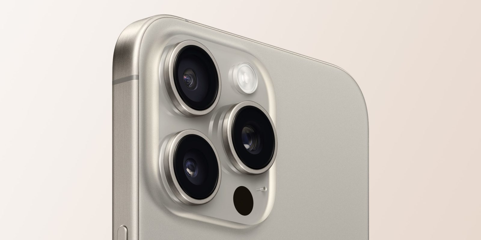 iPhone 15 Pro Max camera