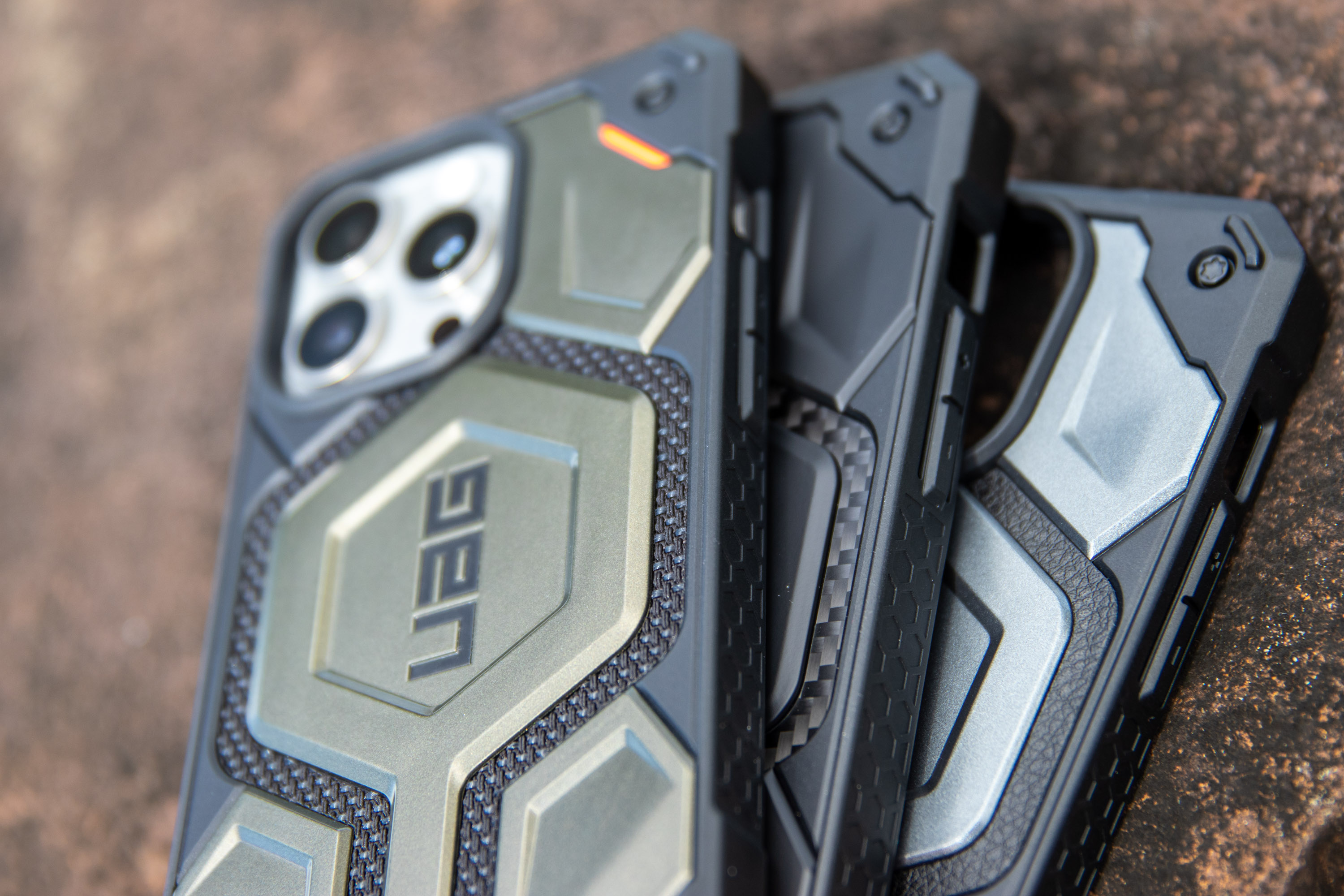UAG Monarch Pro Case with MagSafe for iPhone 15 Pro Max