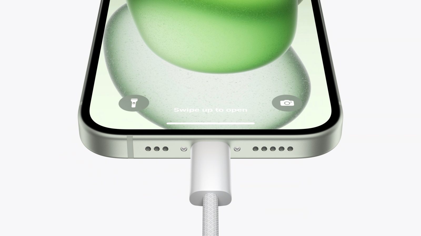 iPhone 15 USB-C battery charging