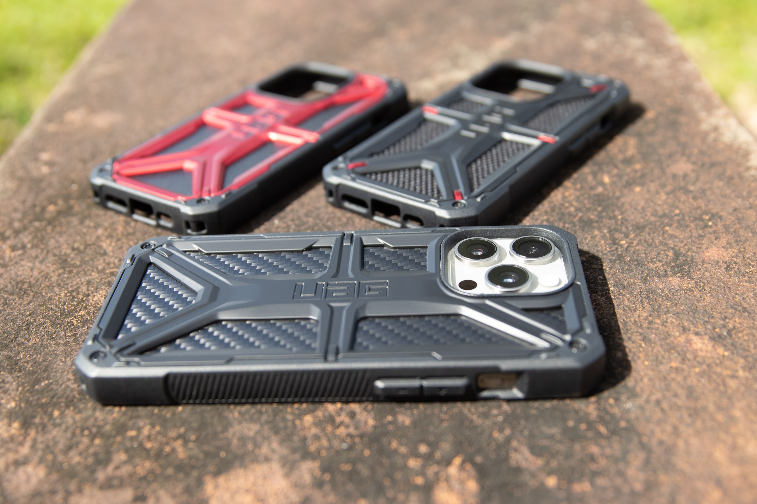 Hands-on with UAG's rugged cases for the iPhone 15 line [Video] - 9to5Mac
