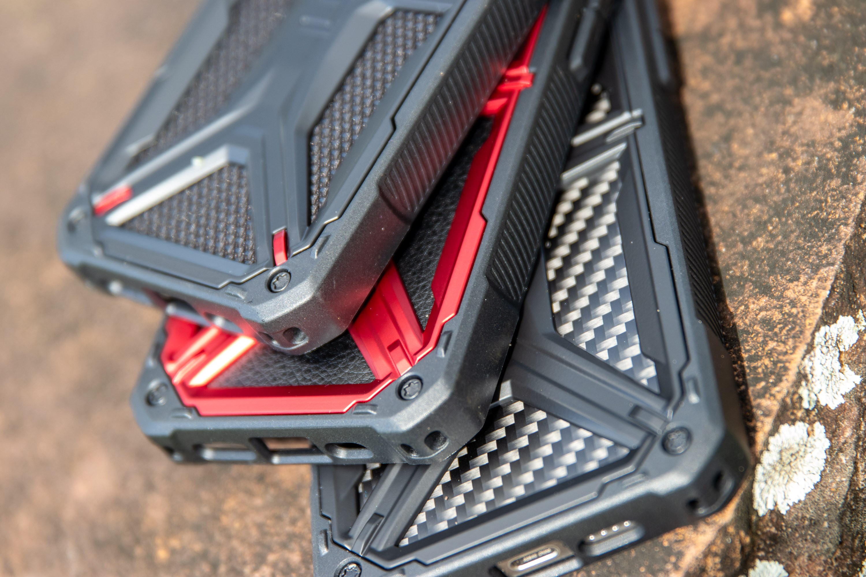 Hands-on with UAG's rugged cases for the iPhone 15 line [Video] - 9to5Mac