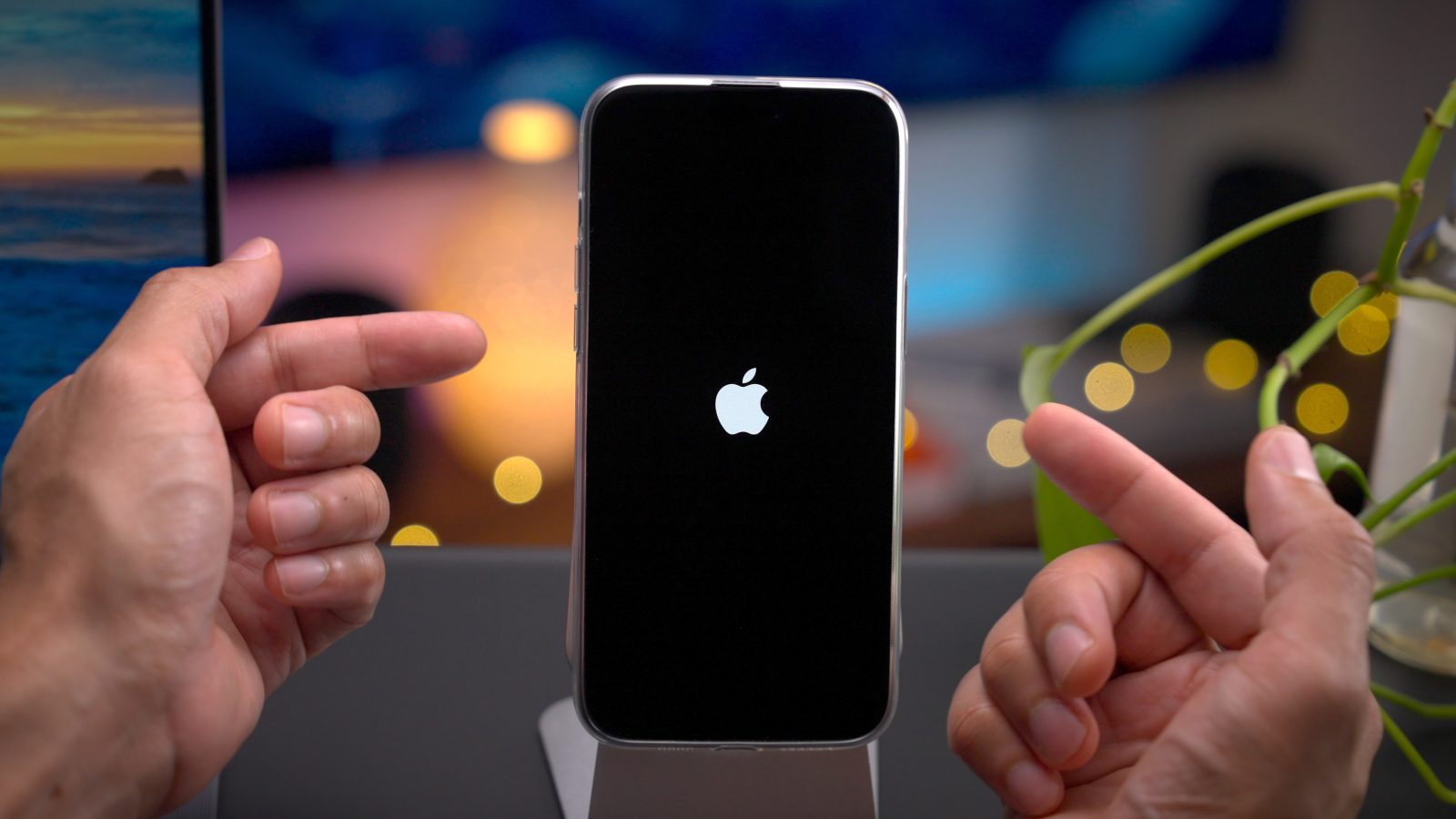 iPhone 15 Pro Max redémarrage forcé Logo Apple