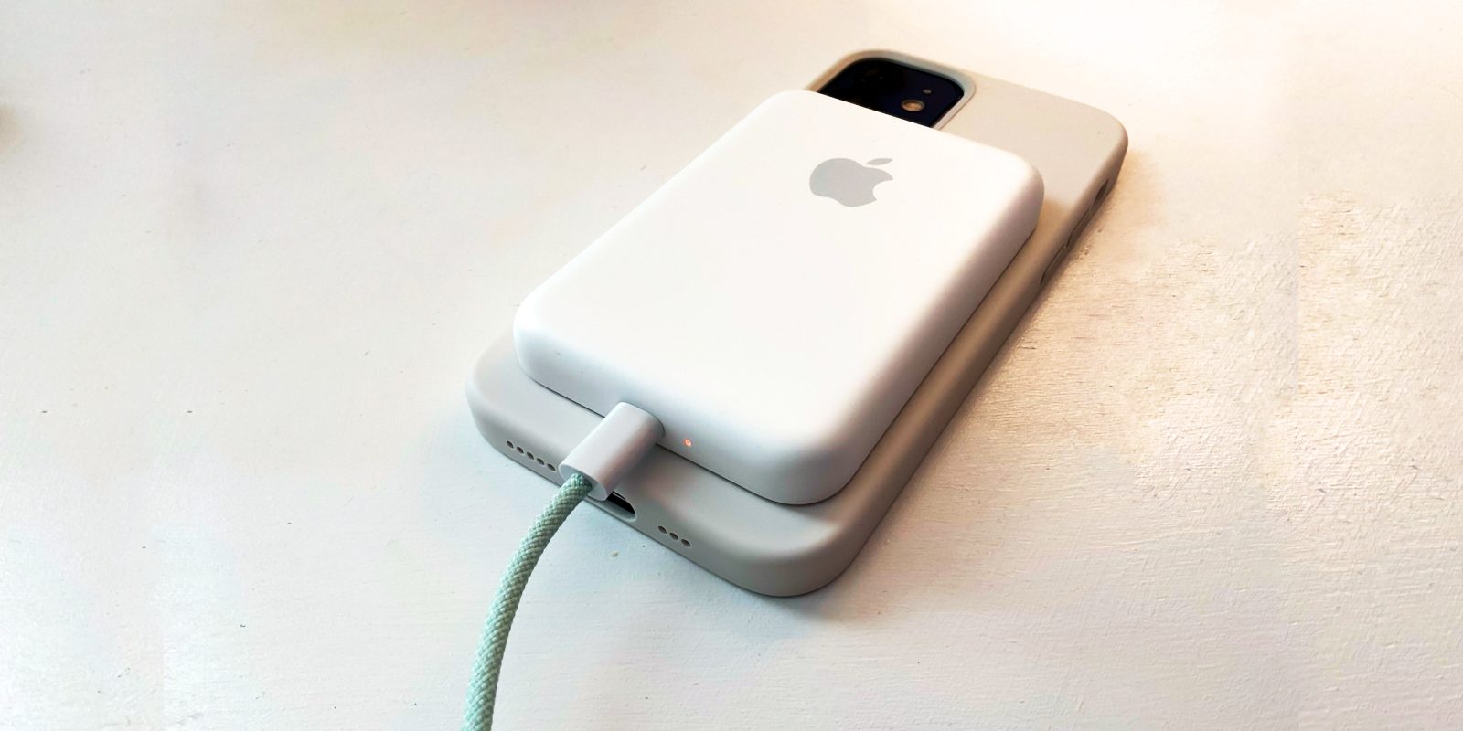 Apple ha interrumpido las ventas del paquete de baterías MagSafe y MagSafe Duo
