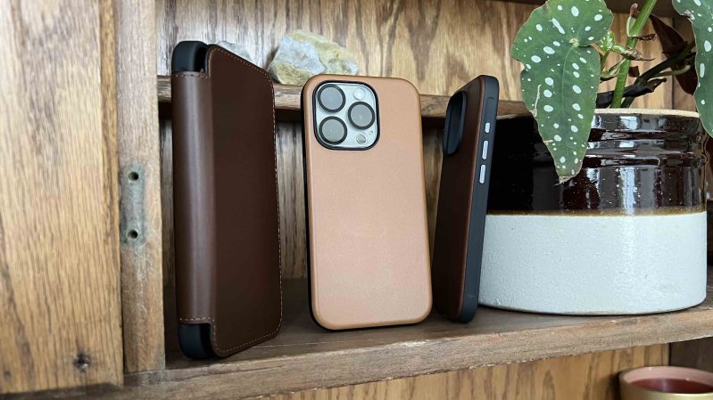 nomad-leather-case-iphone-15-